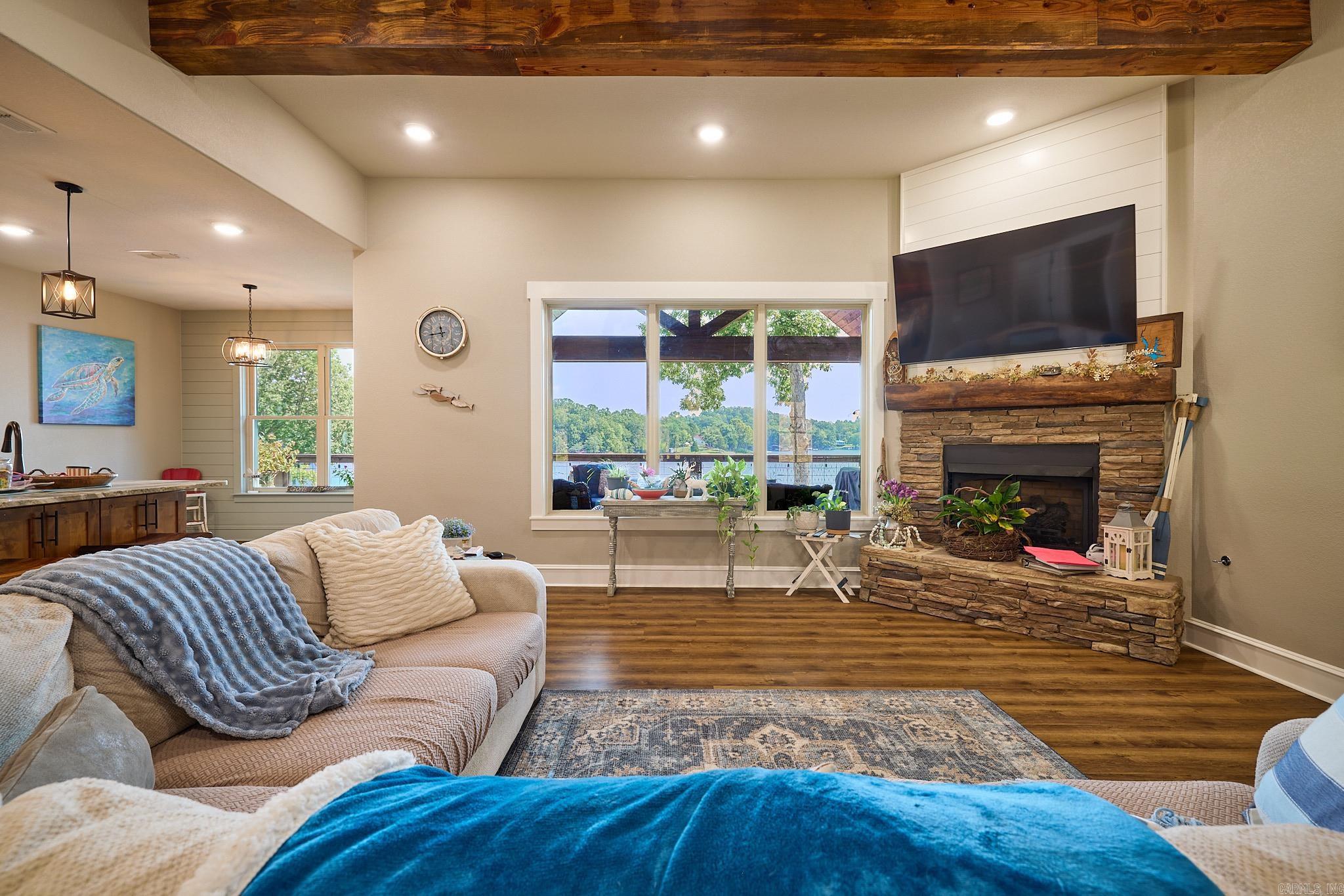 16728 Cabes Point  Alexander, AR