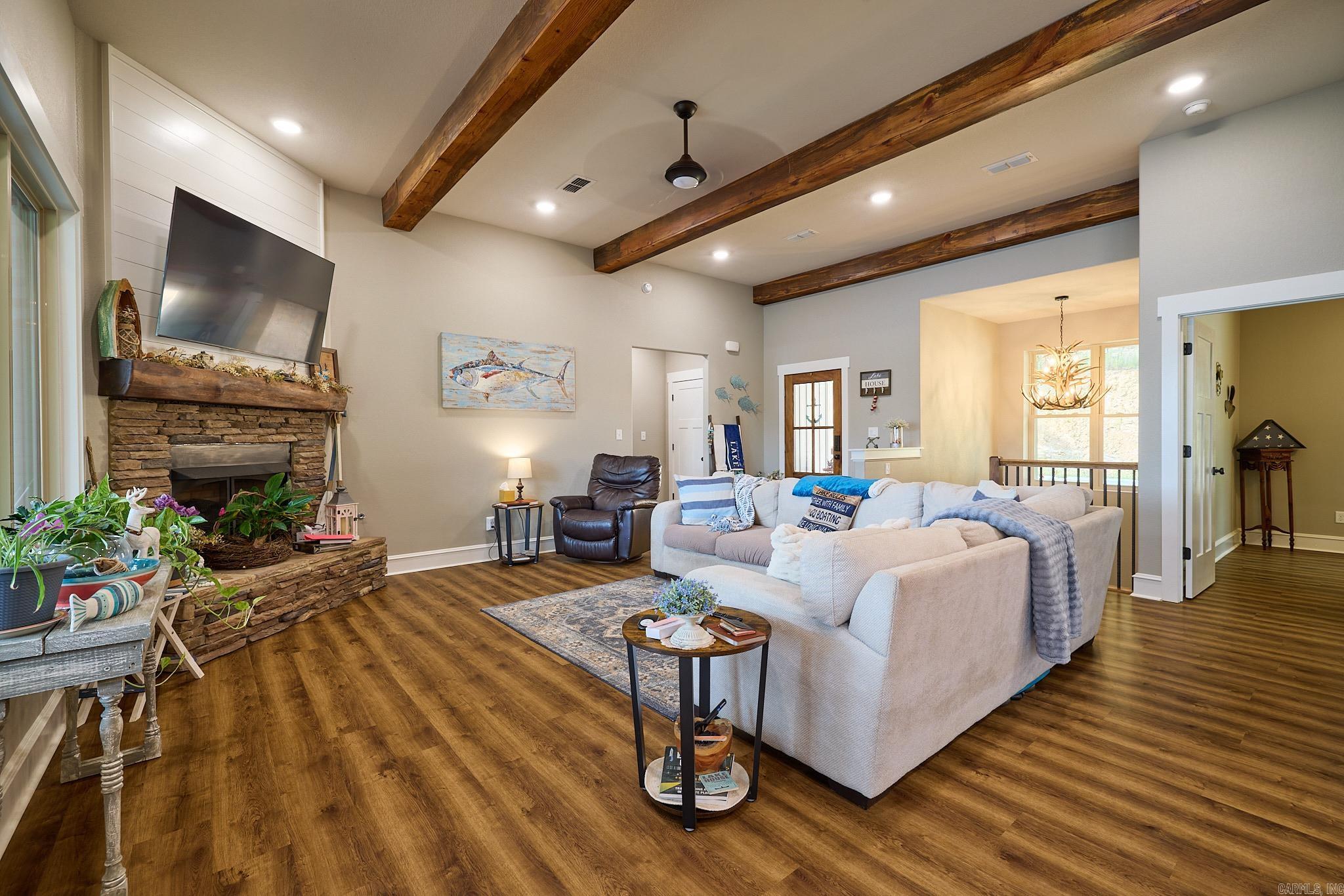 16728 Cabes Point  Alexander, AR