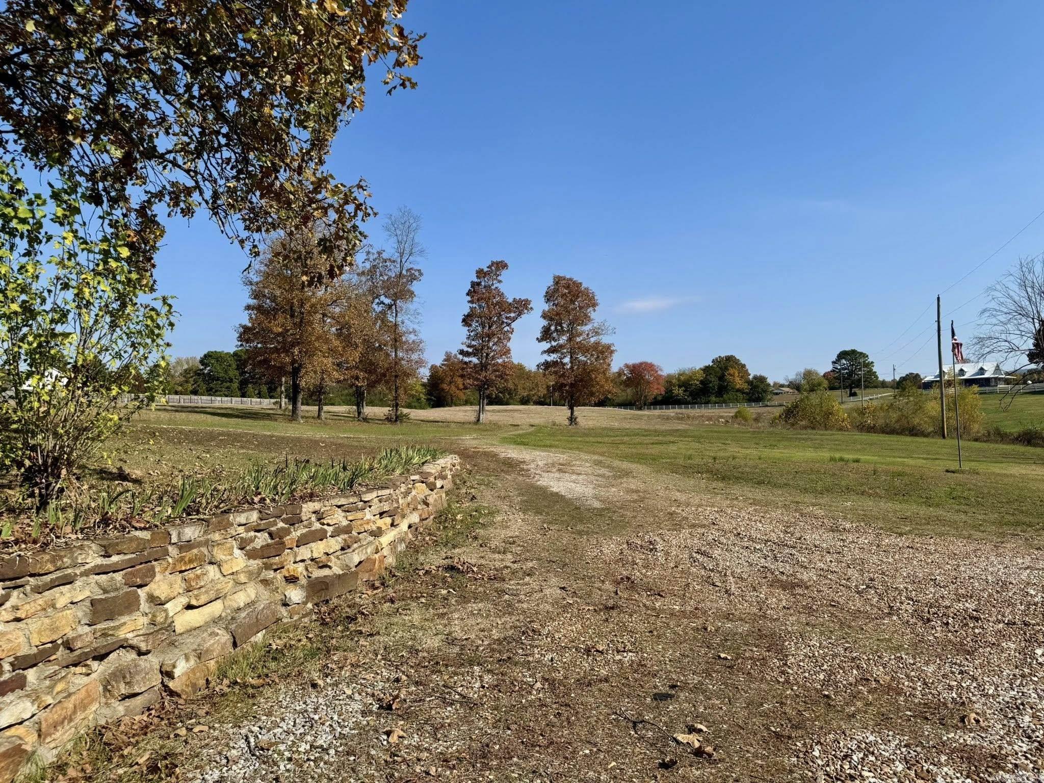 318 S Riggsville  Mountain View, AR