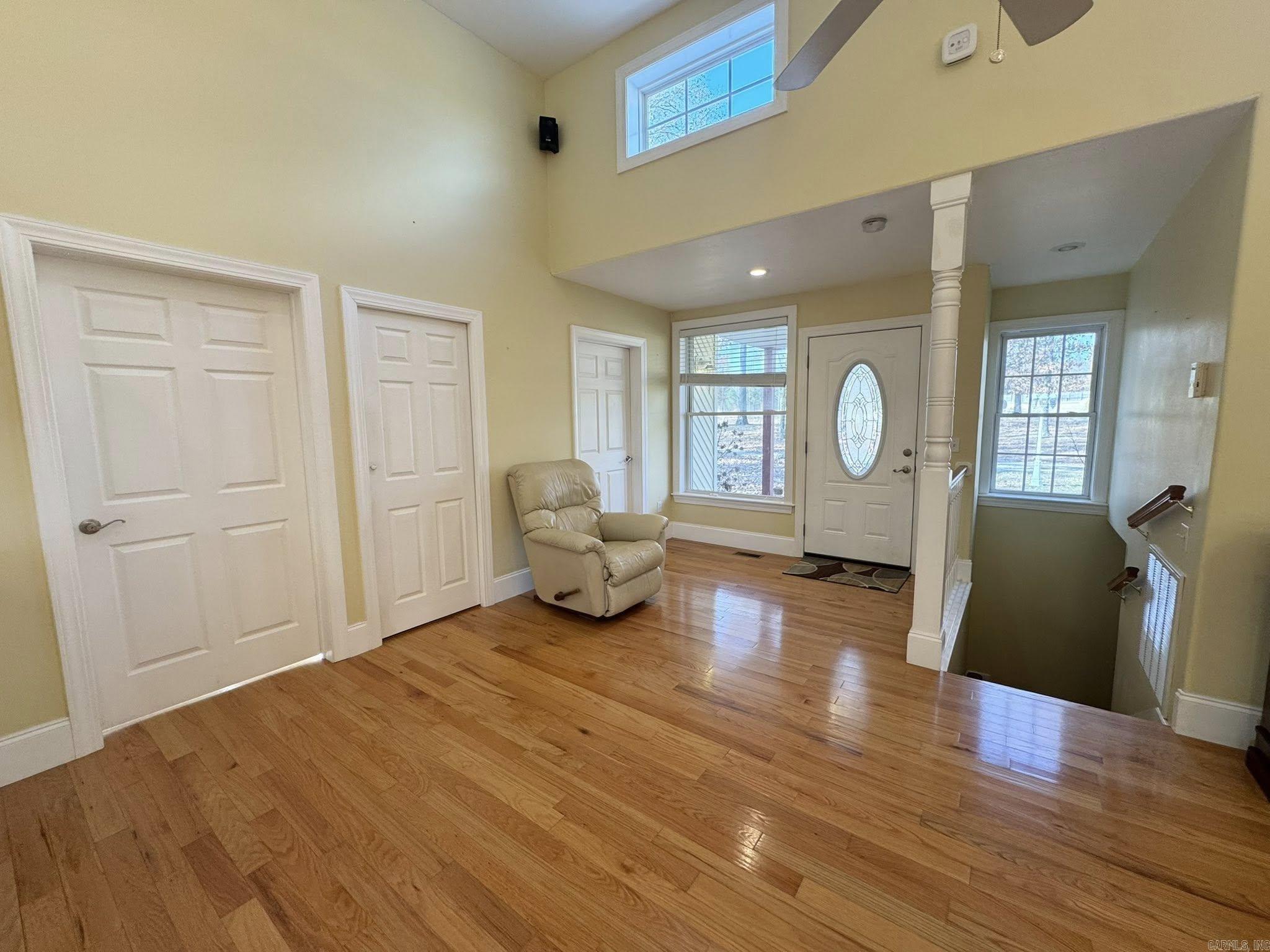 318 S Riggsville  Mountain View, AR