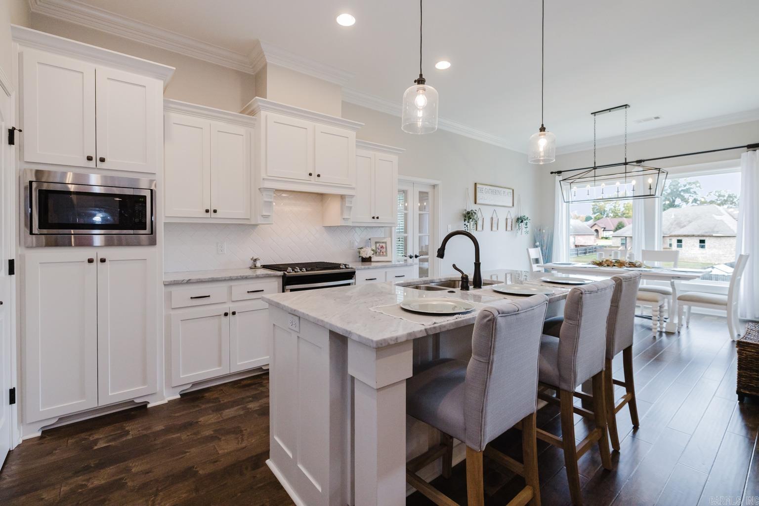 1002 Hunter Lee Dr  Bryant, AR