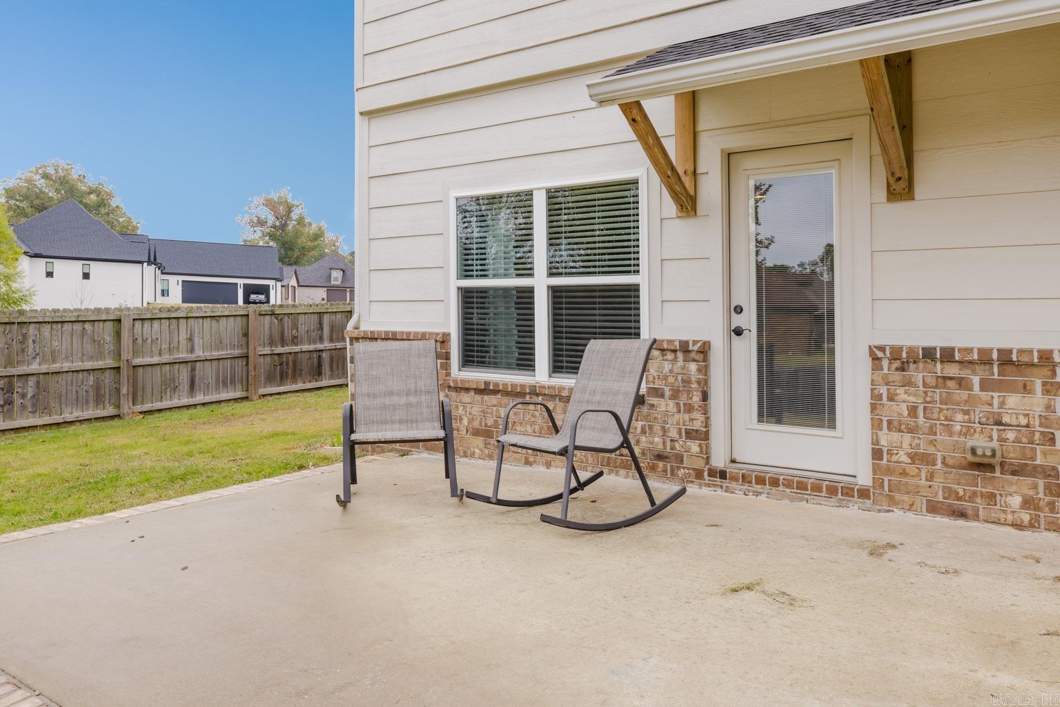 1002 Hunter Lee Dr  Bryant, AR