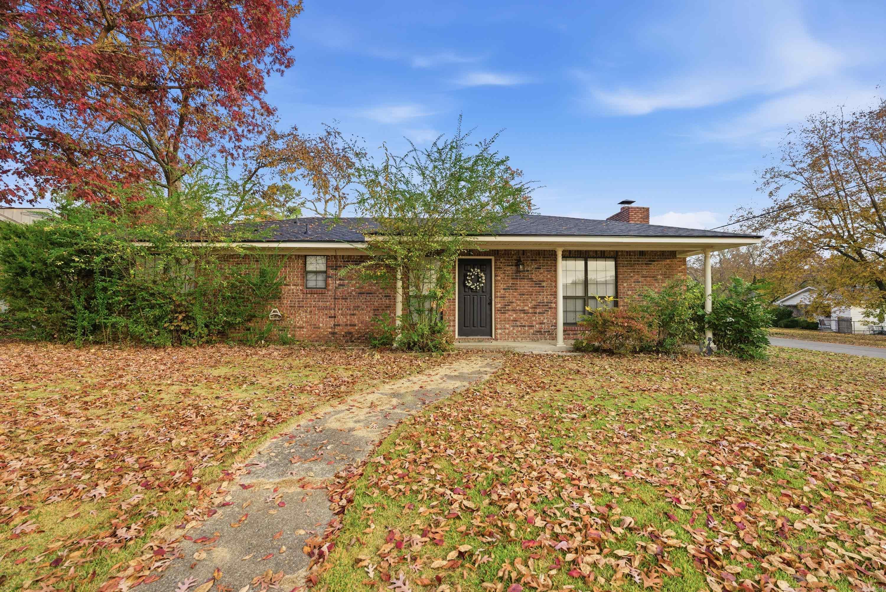 119 Utah Street North Little Rock, AR 72118