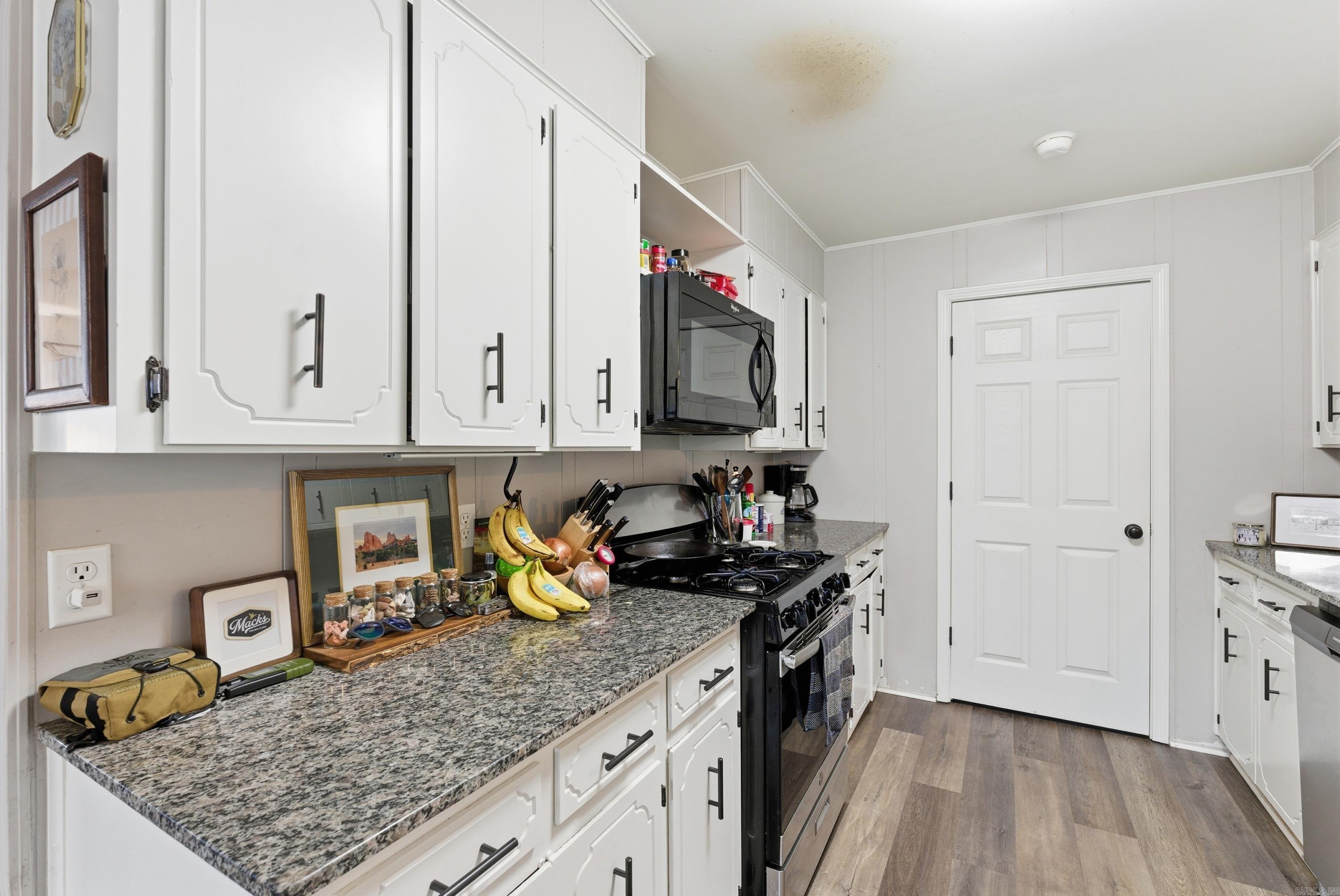 119 Utah Street North Little Rock, AR 72118