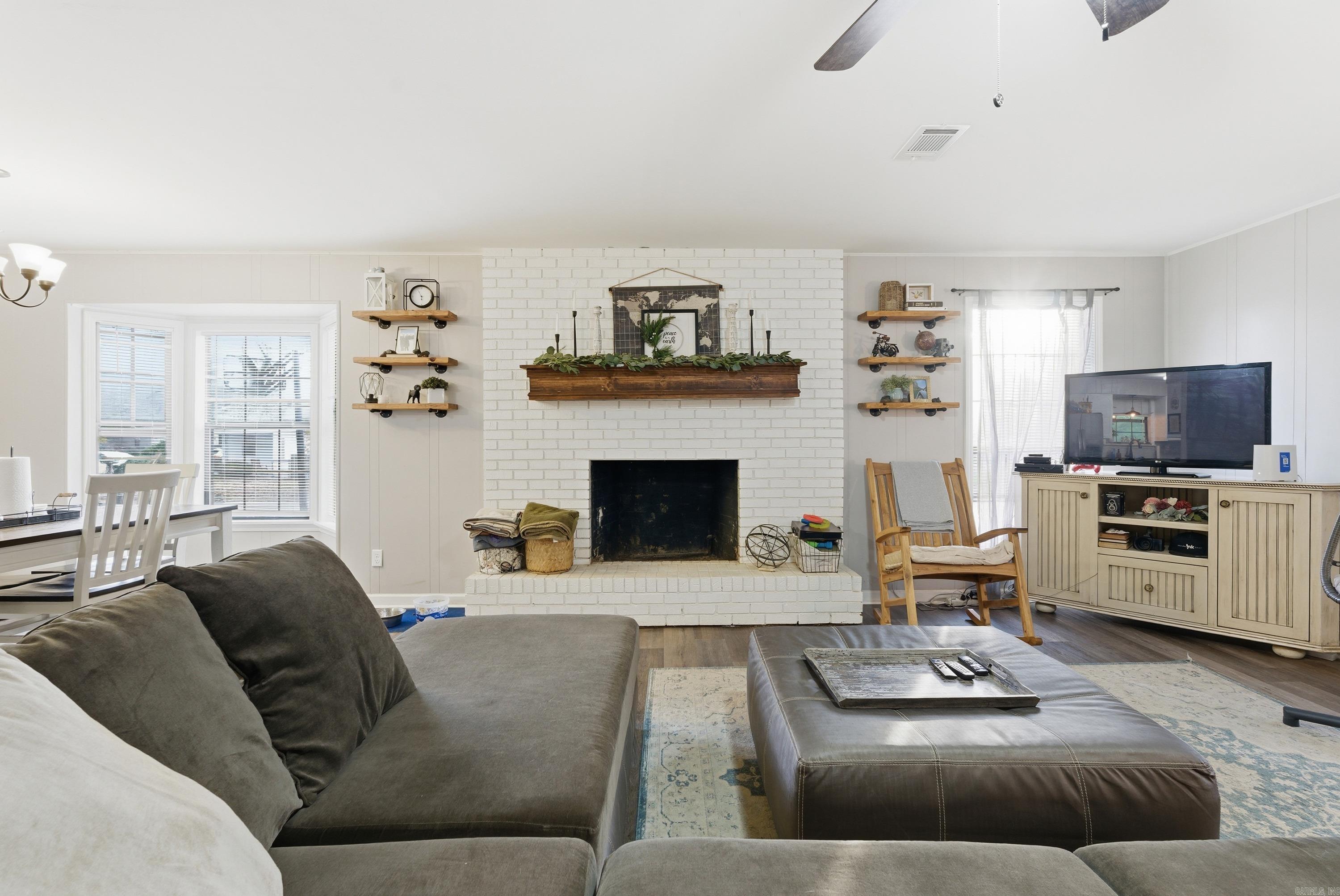 119 Utah Street North Little Rock, AR 72118