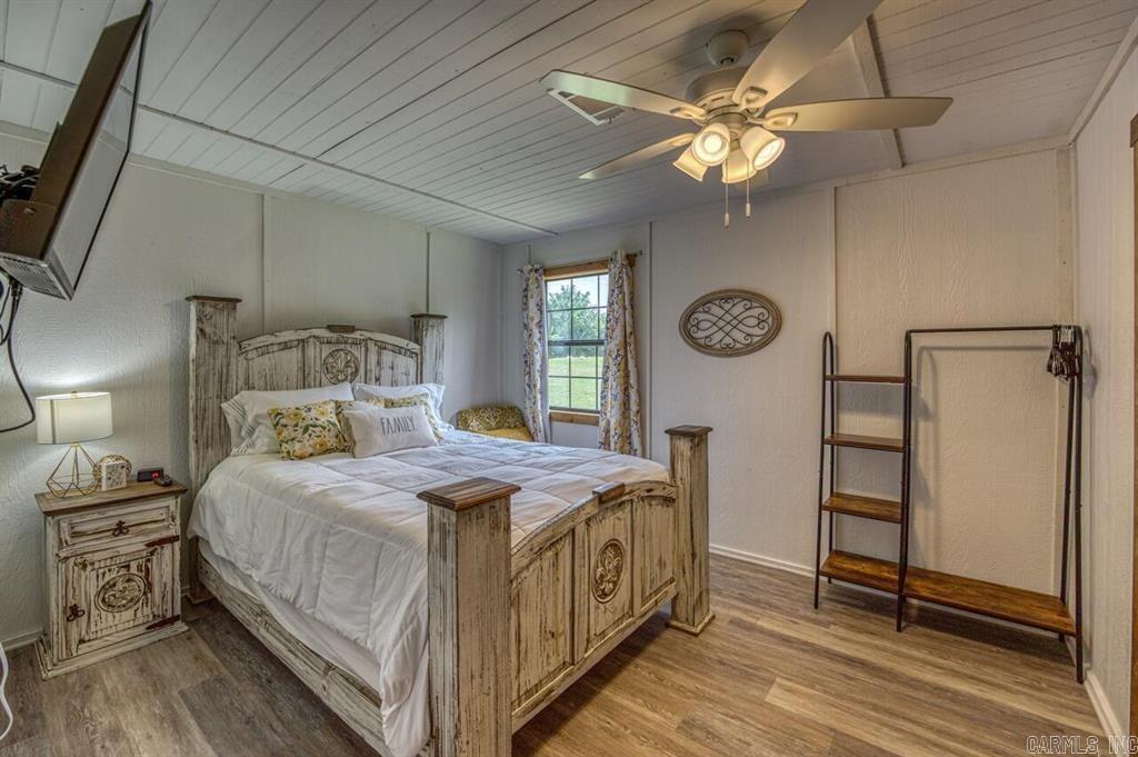 18659 & 18607 N US-65  Saint Joe, AR