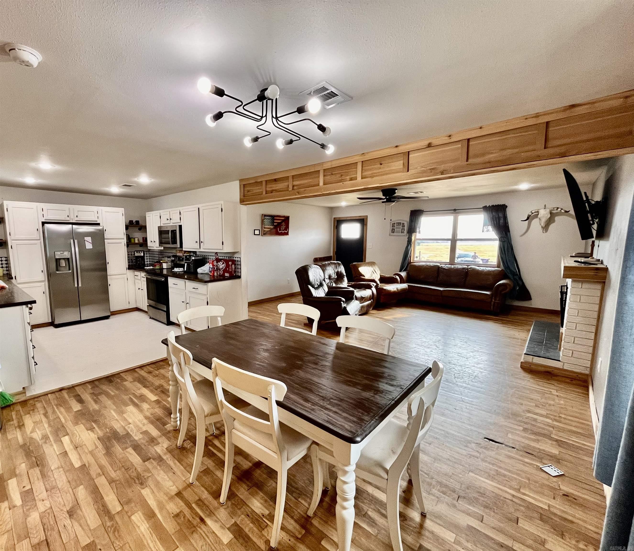 187 Hilltop  Rose Bud, AR