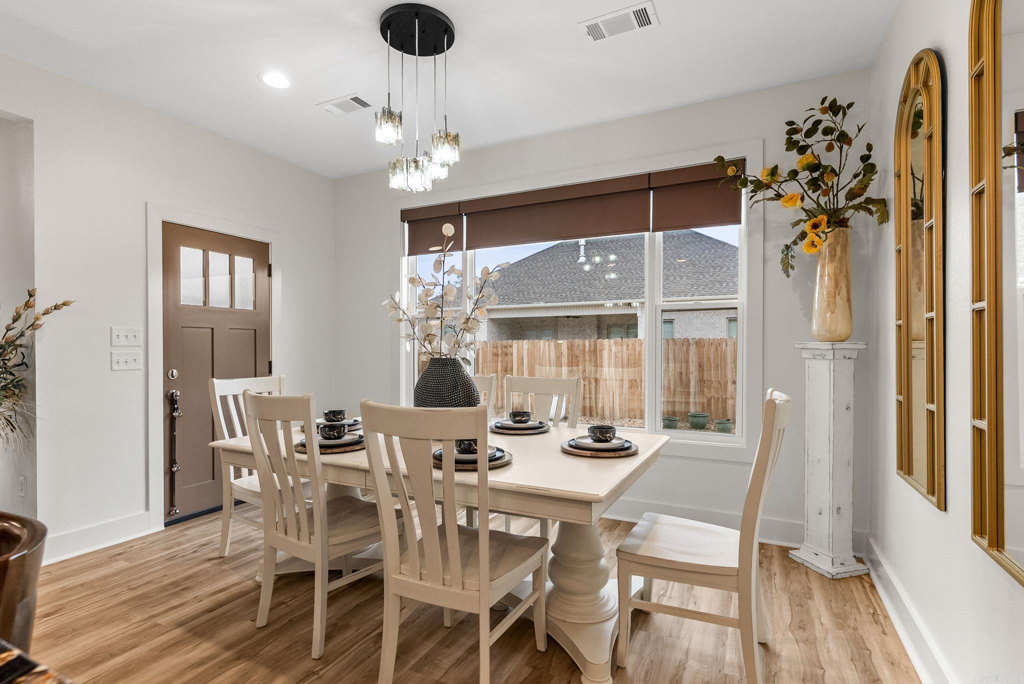 10 Quail Feather Cove  Greenbrier, AR