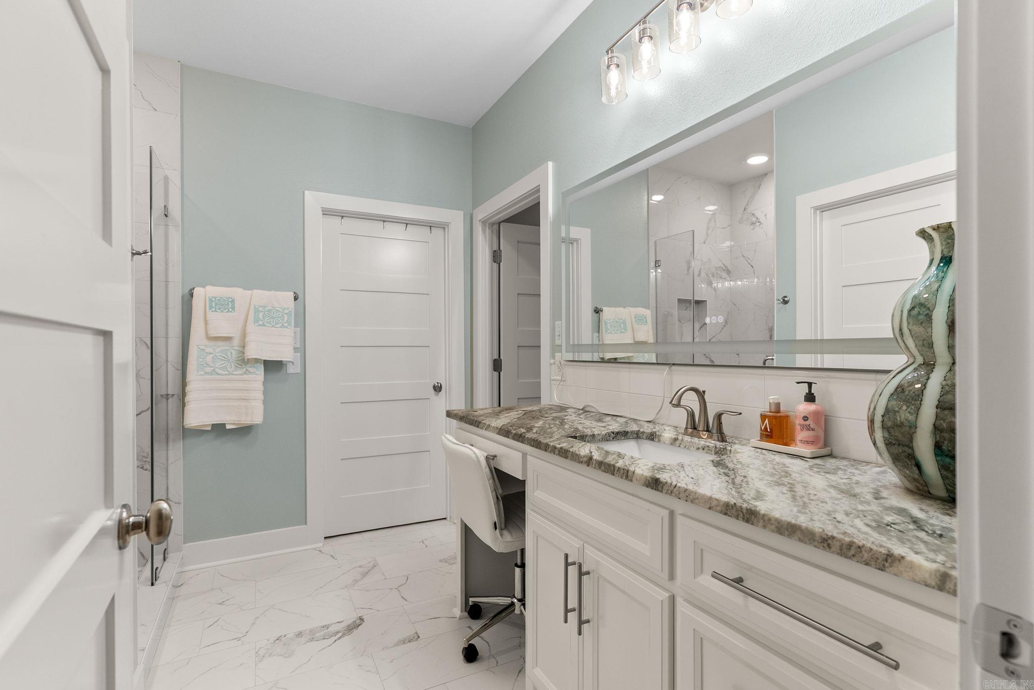 10 Quail Feather Cove  Greenbrier, AR