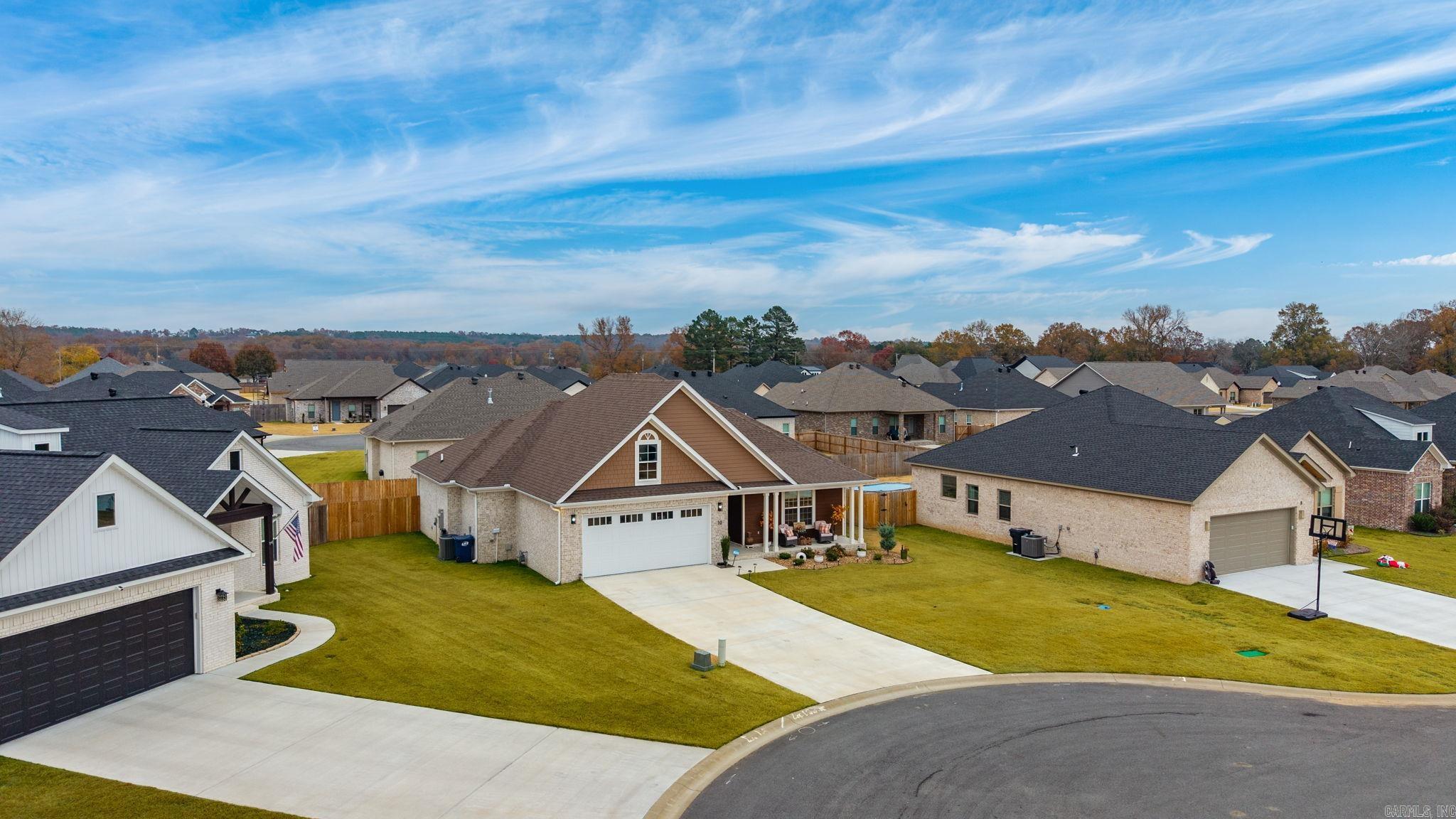 10 Quail Feather Cove  Greenbrier, AR