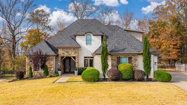 208  Lake Valley  Maumelle, AR
