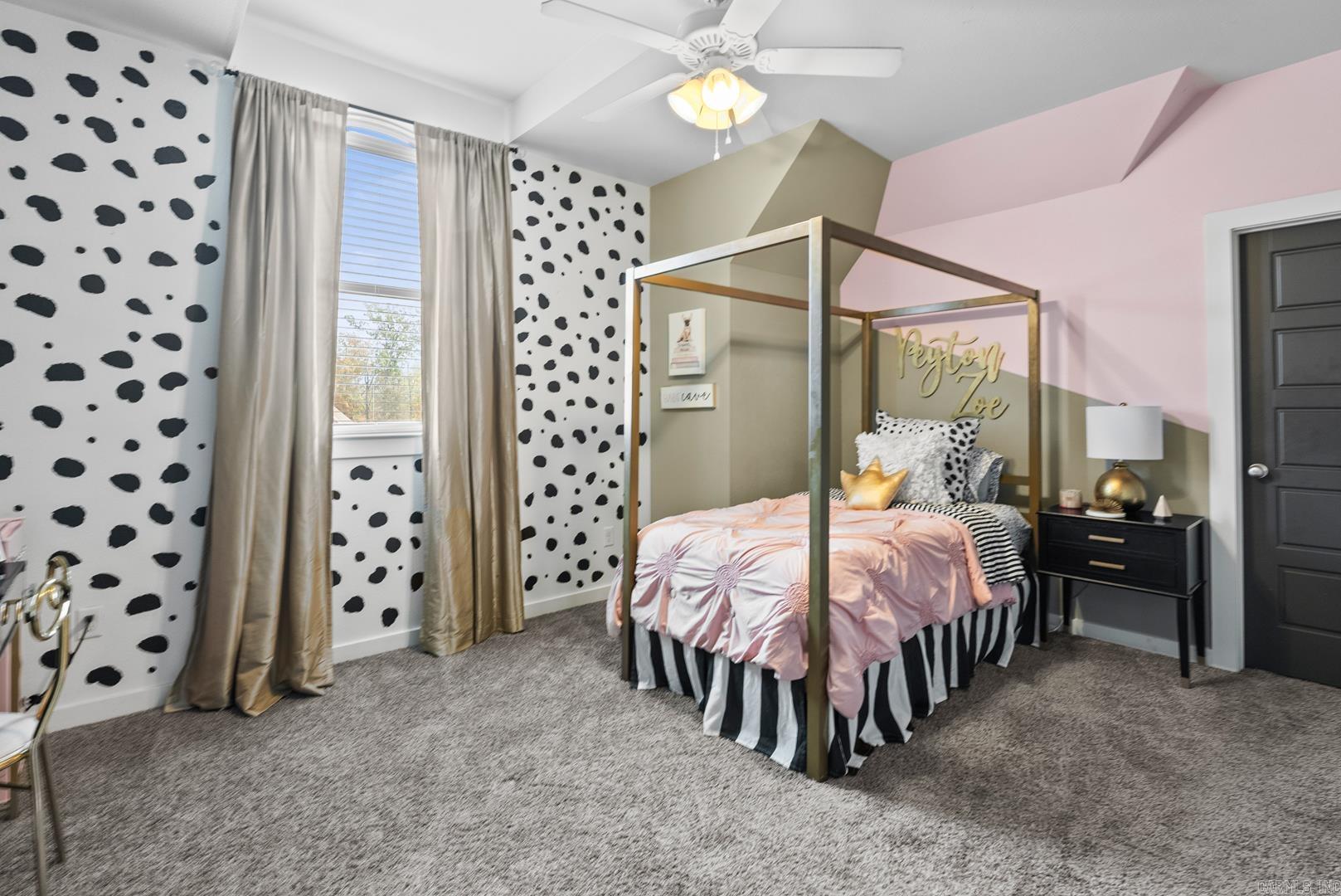 208 Lake Valley  Maumelle, AR