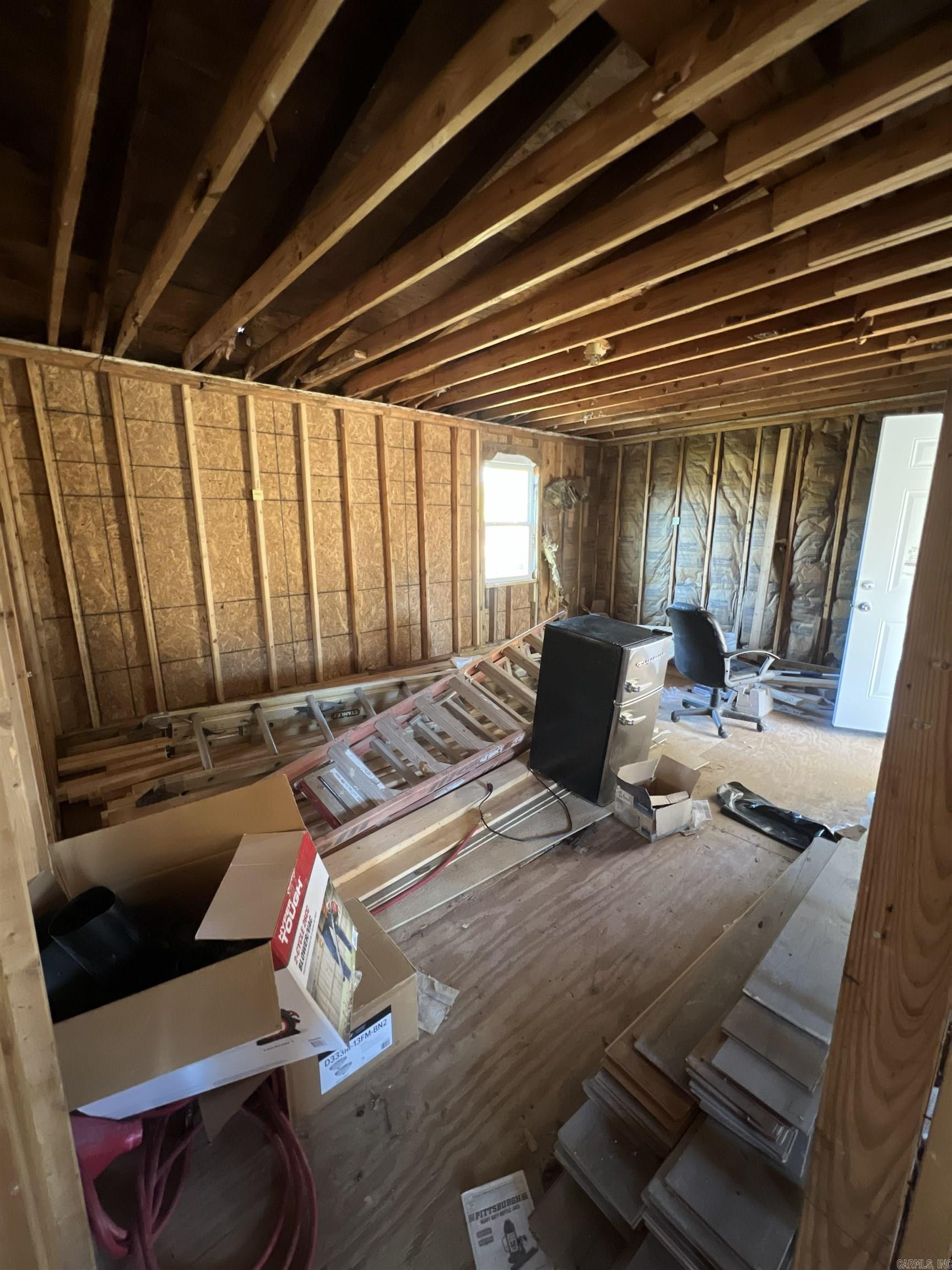 2 Mcarthur St  West Memphis, AR