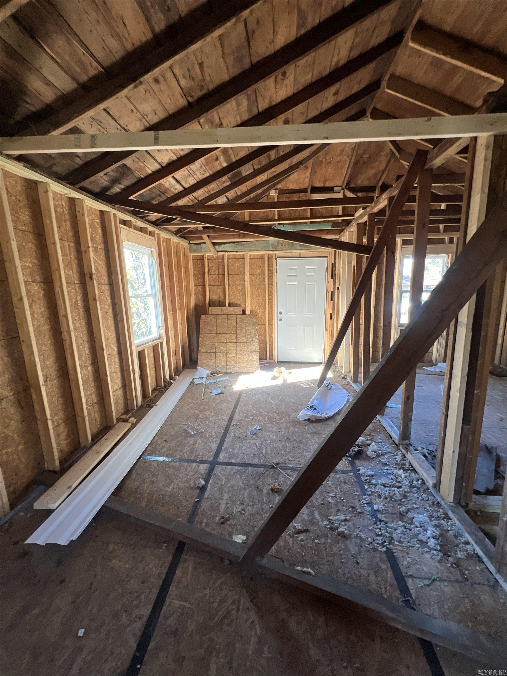 2 Mcarthur St  West Memphis, AR