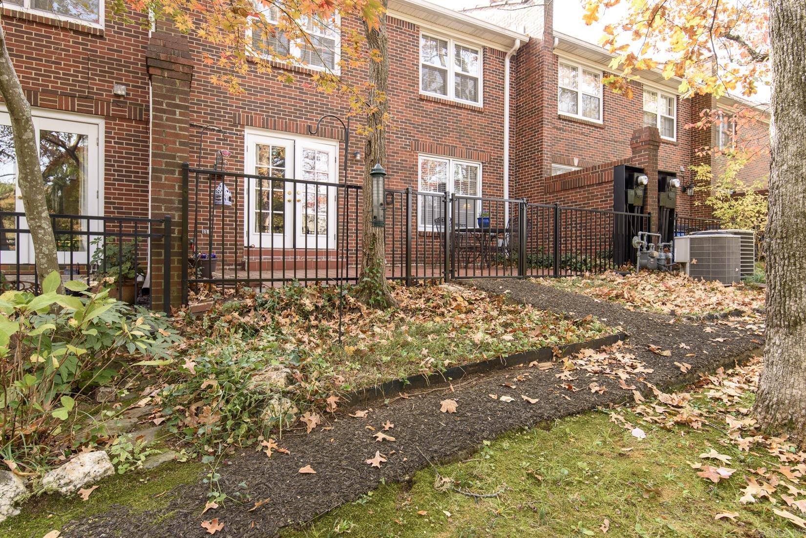 110 Cambridge Place  Little Rock, AR