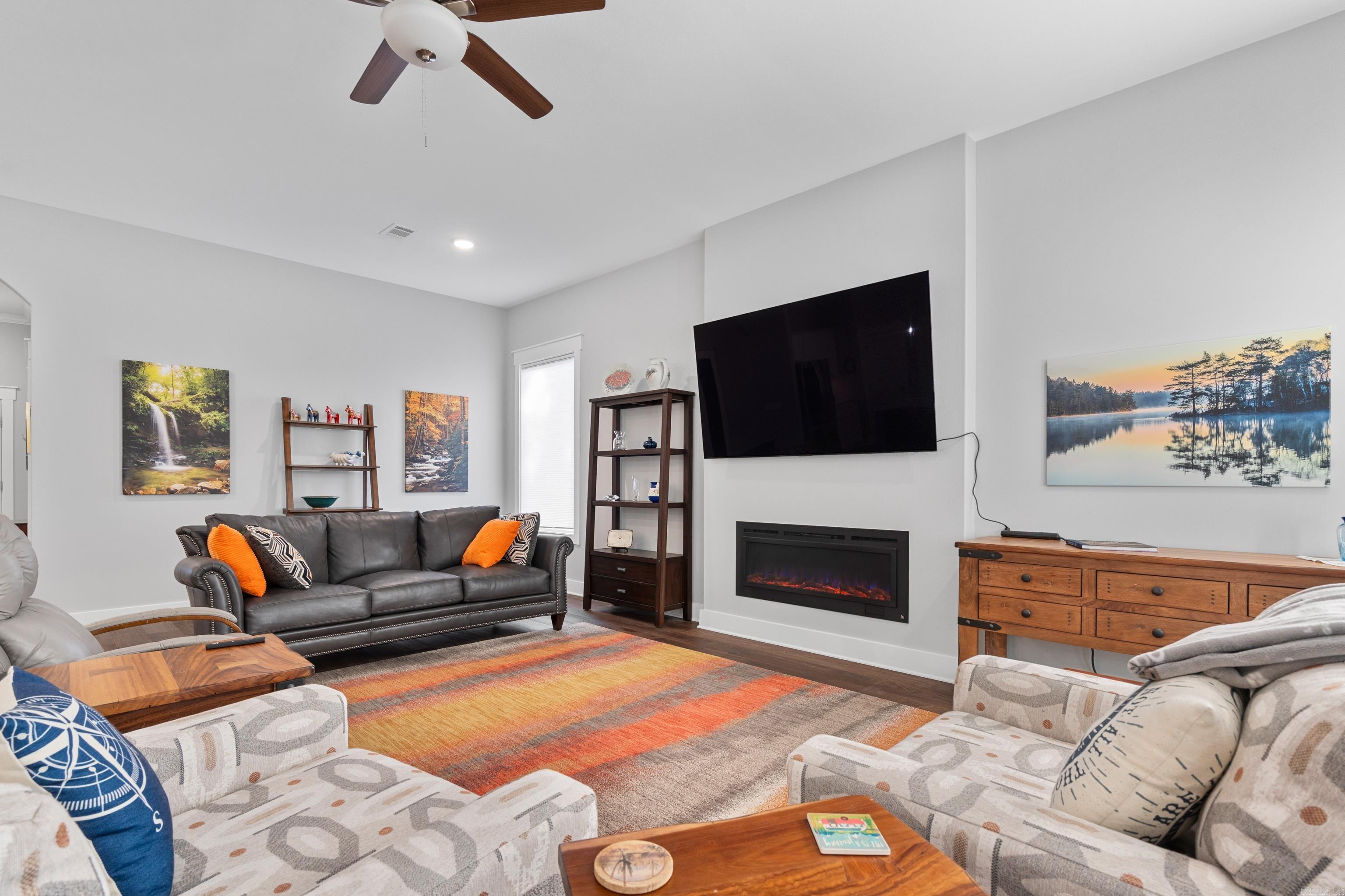 7 Adoracion  Hot Springs Village, AR