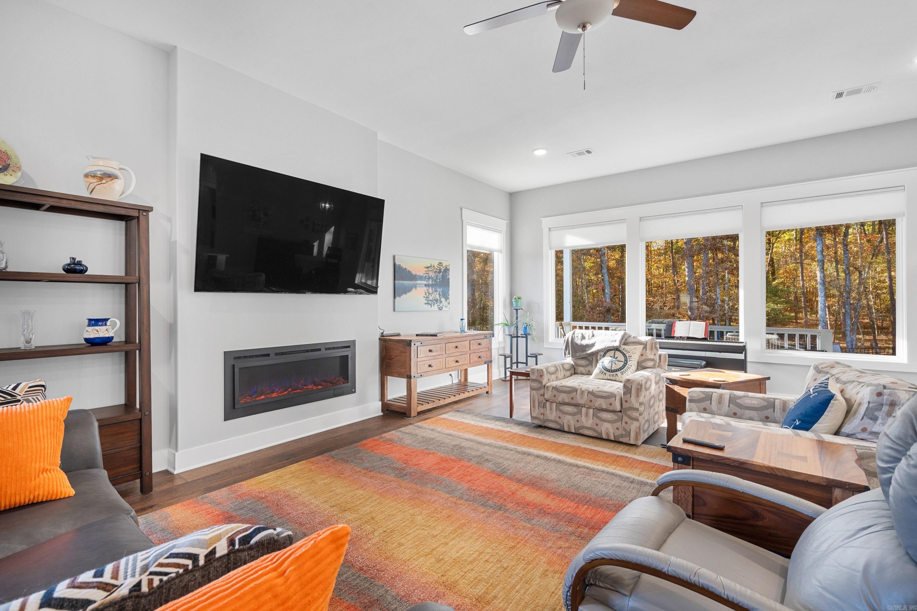 7 Adoracion  Hot Springs Village, AR