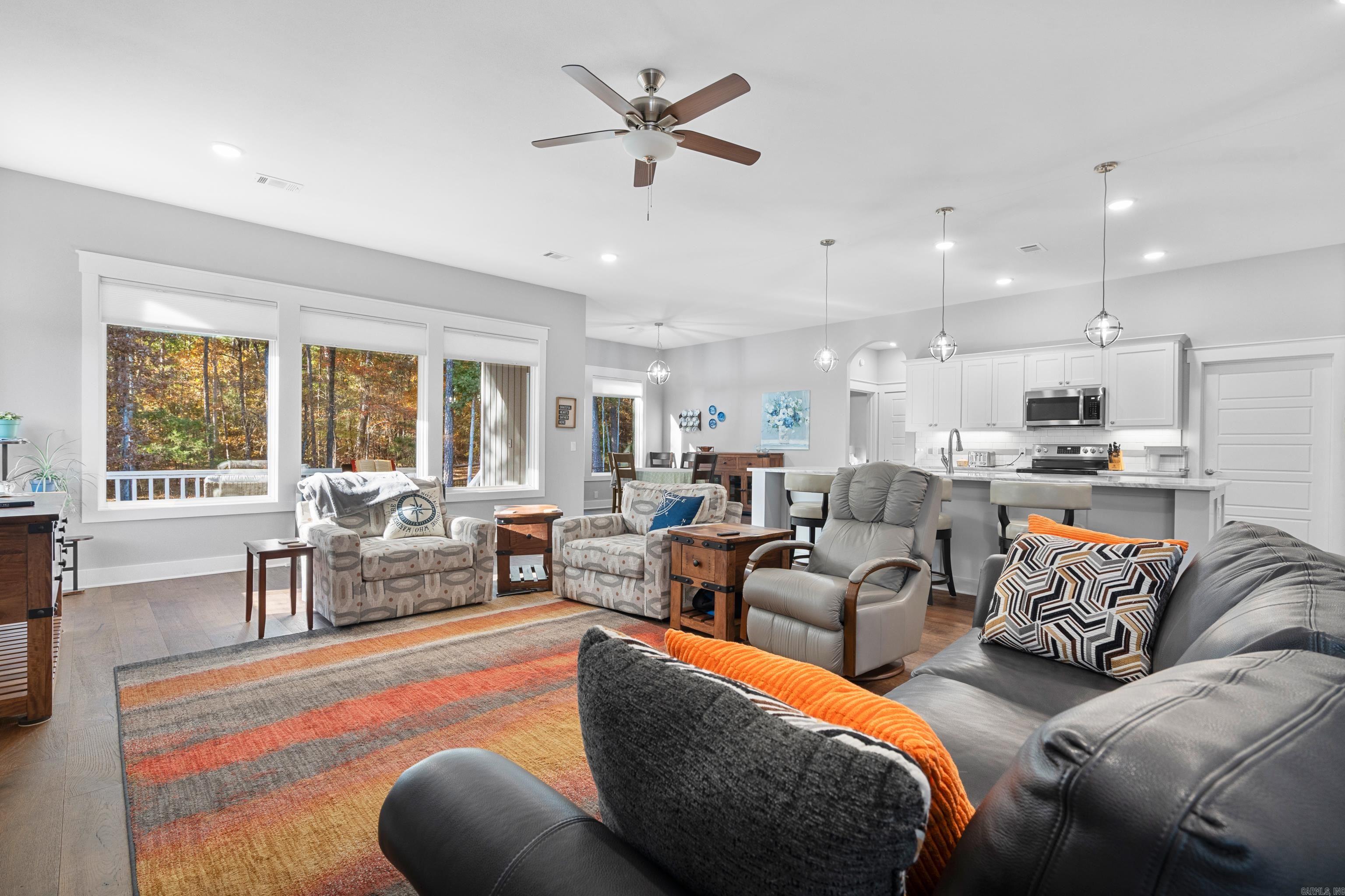 7 Adoracion  Hot Springs Village, AR