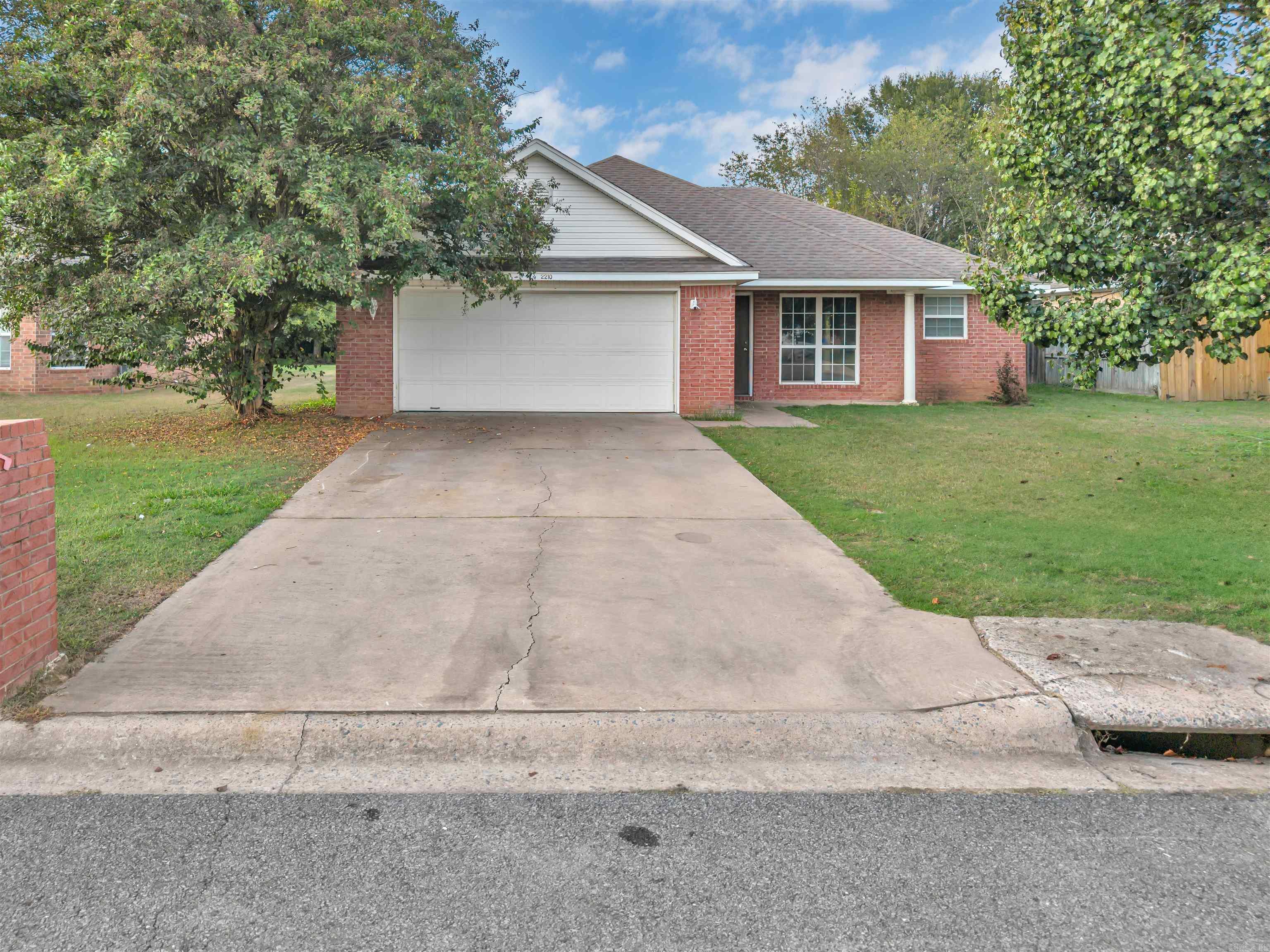 1145 Trenton  Conway, AR