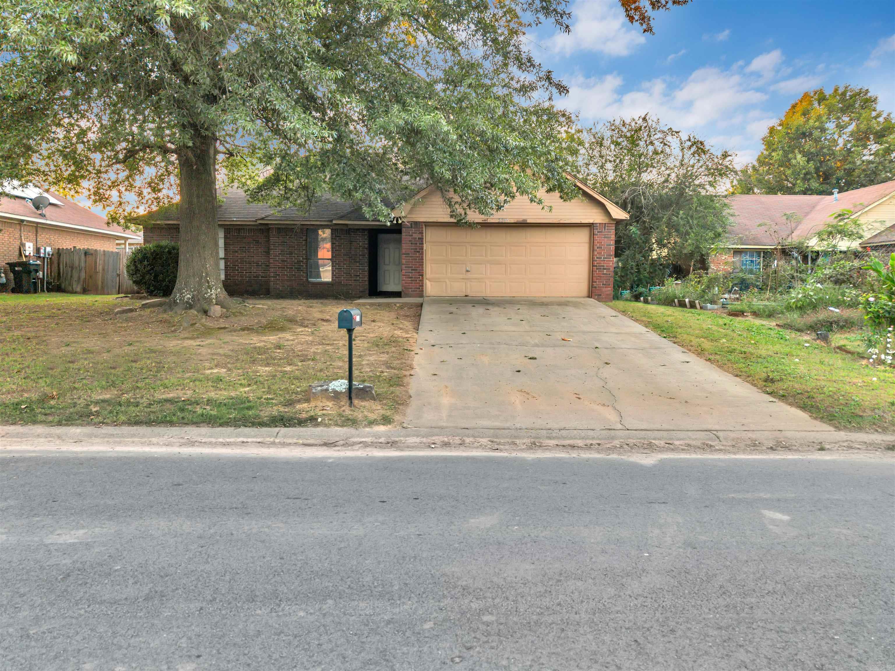 1145 Trenton  Conway, AR