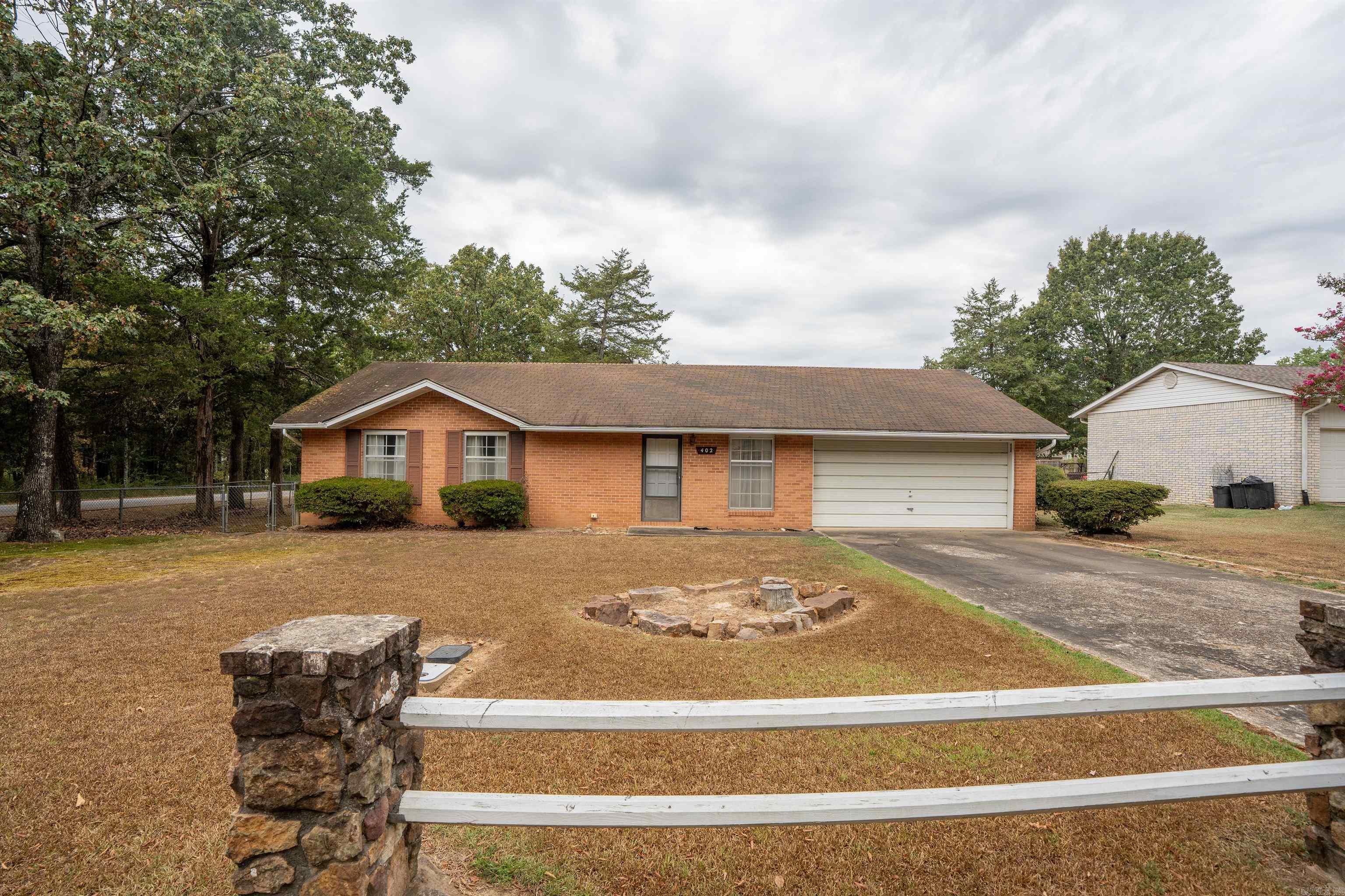 402 Hill Crest  Heber Springs, AR