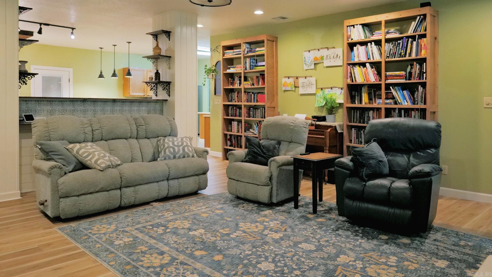 940 CR 753  Jonesboro, AR