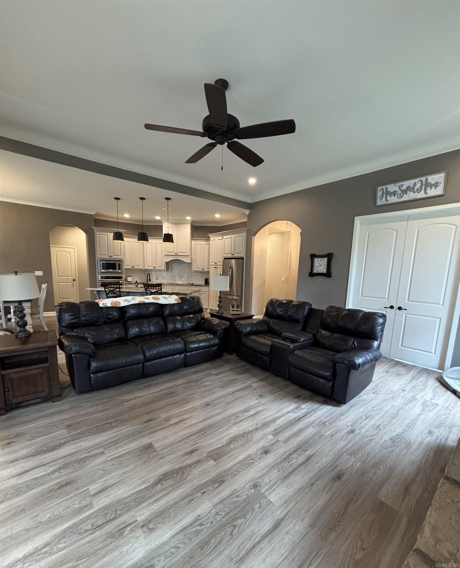 517 Creekside  Bryant, AR