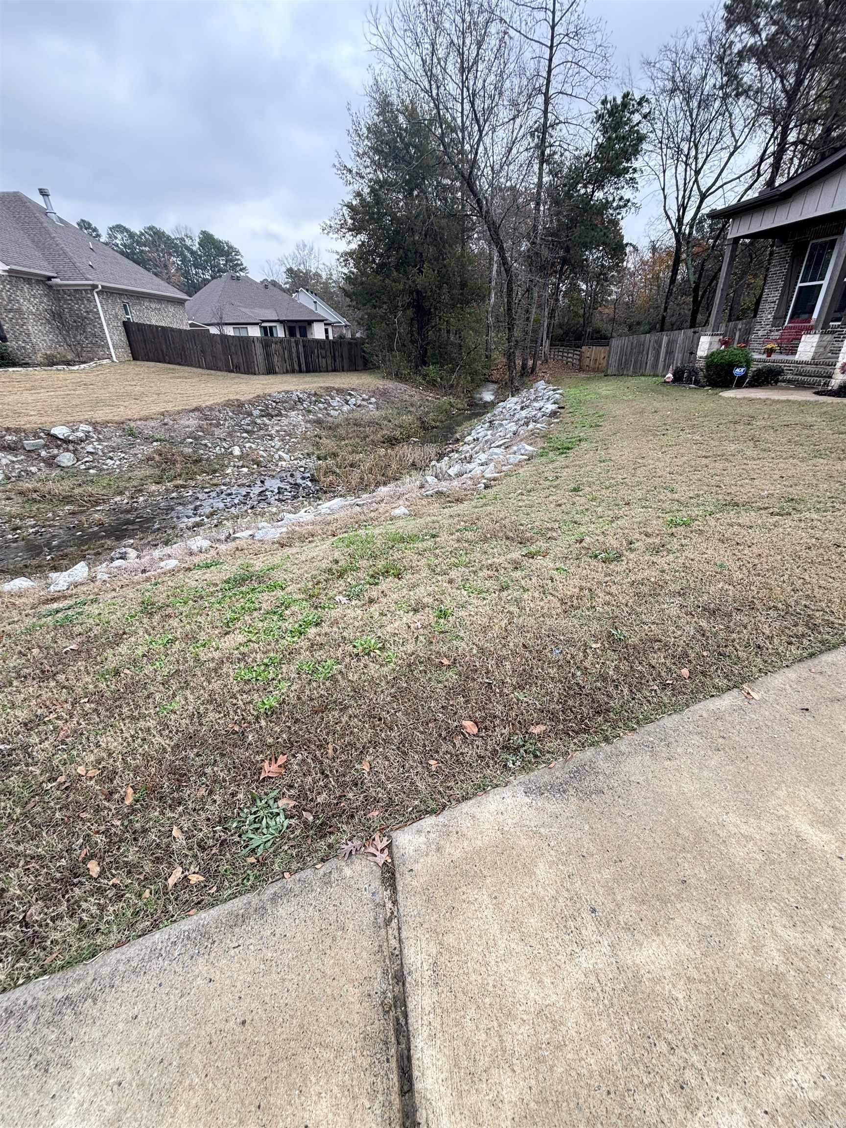 517 Creekside  Bryant, AR