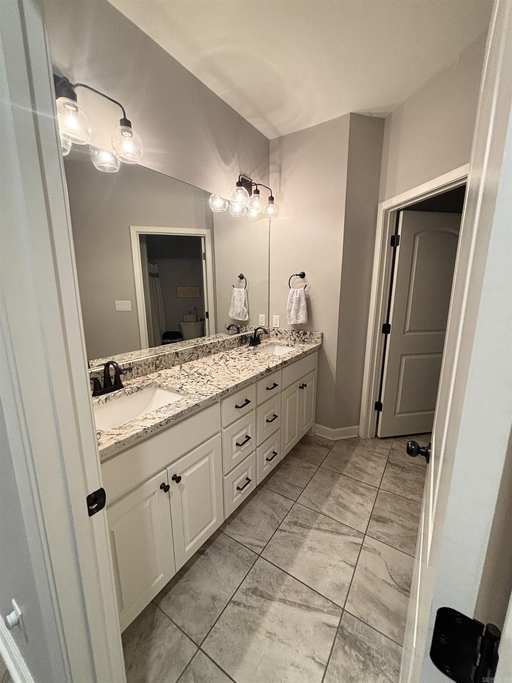 517 Creekside  Bryant, AR