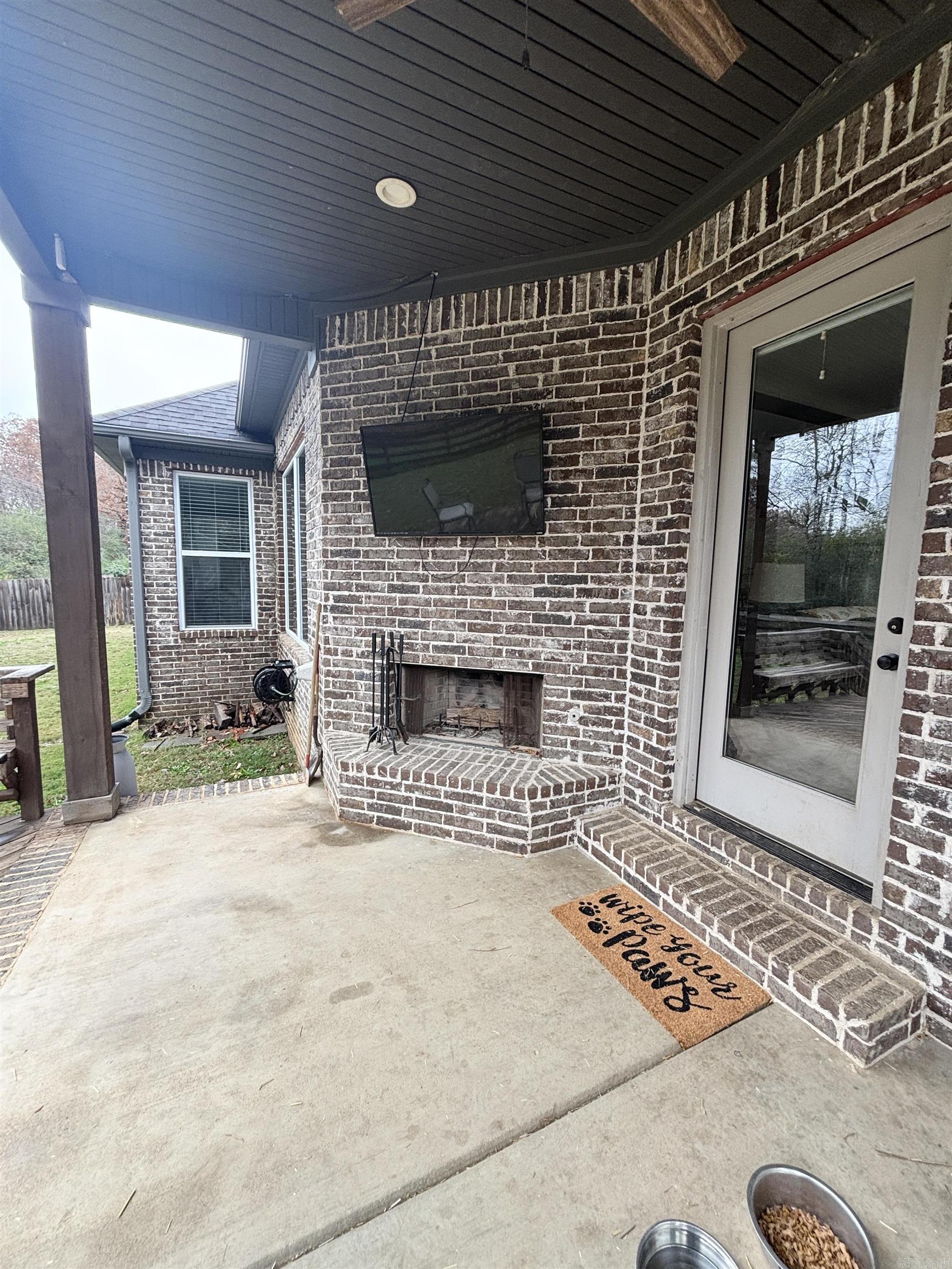 517 Creekside  Bryant, AR