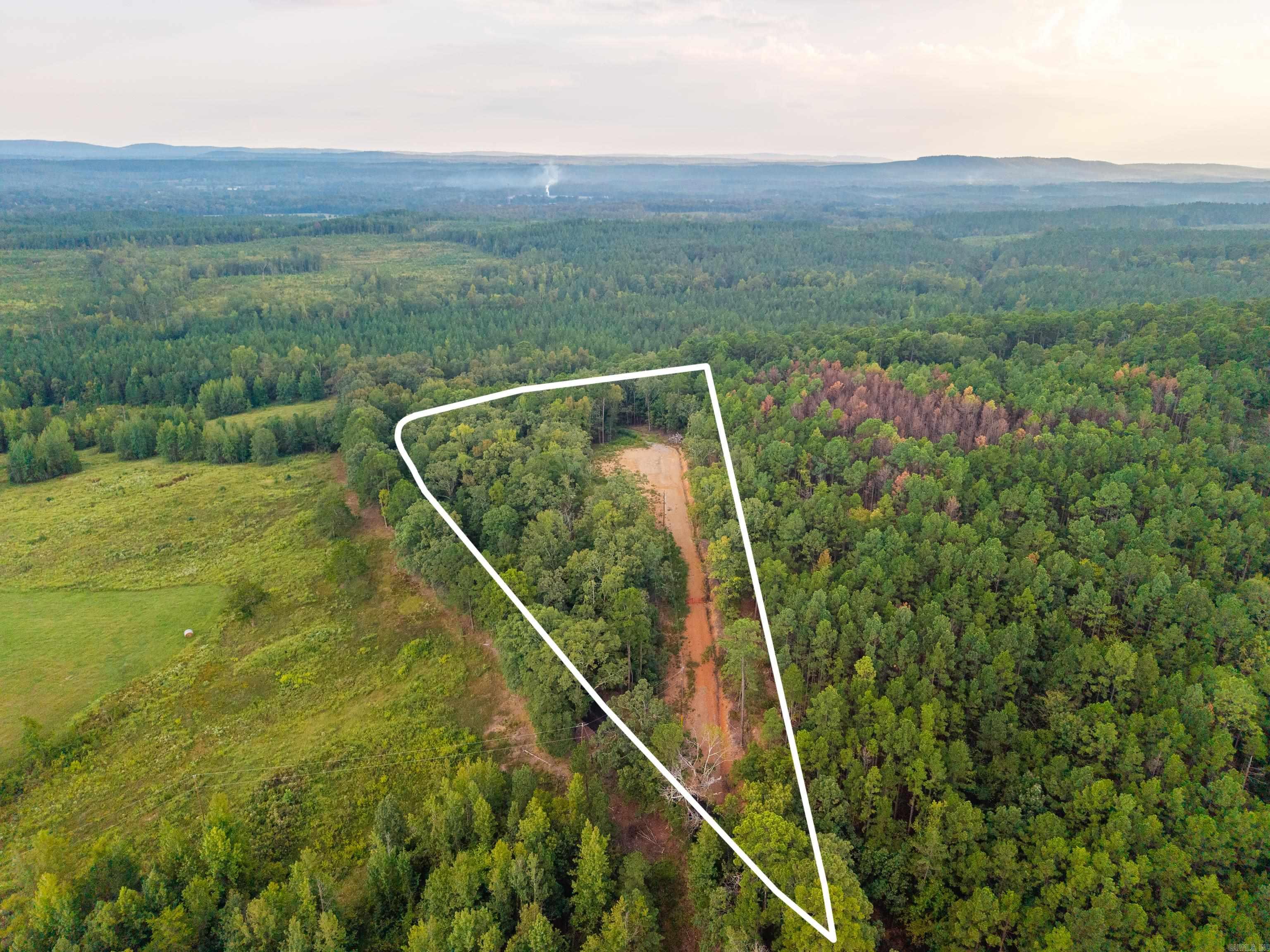 2522 S Crystal Springs  Hot Springs, AR