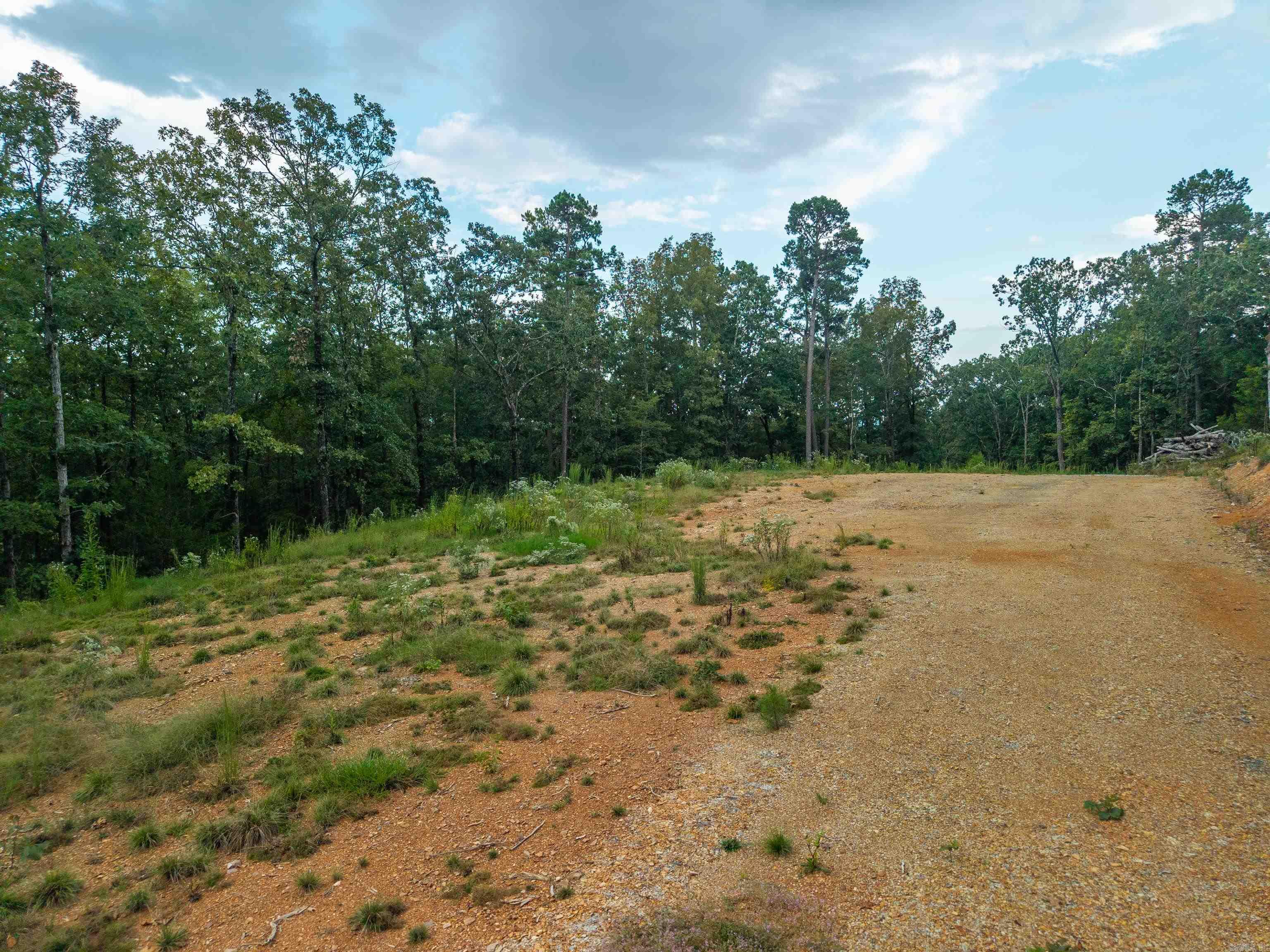 2522 S Crystal Springs  Hot Springs, AR