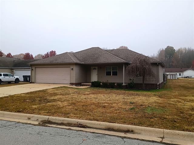 1102  William Hall Dr.  Paragould, AR