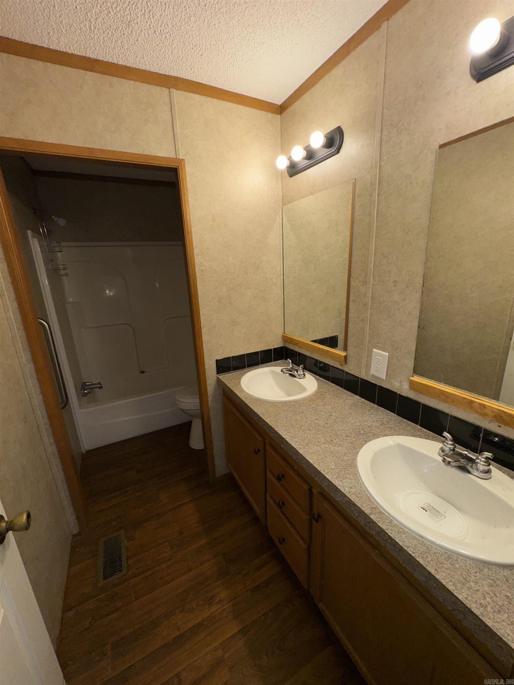 405 Honeycutt  Holly Grove, AR