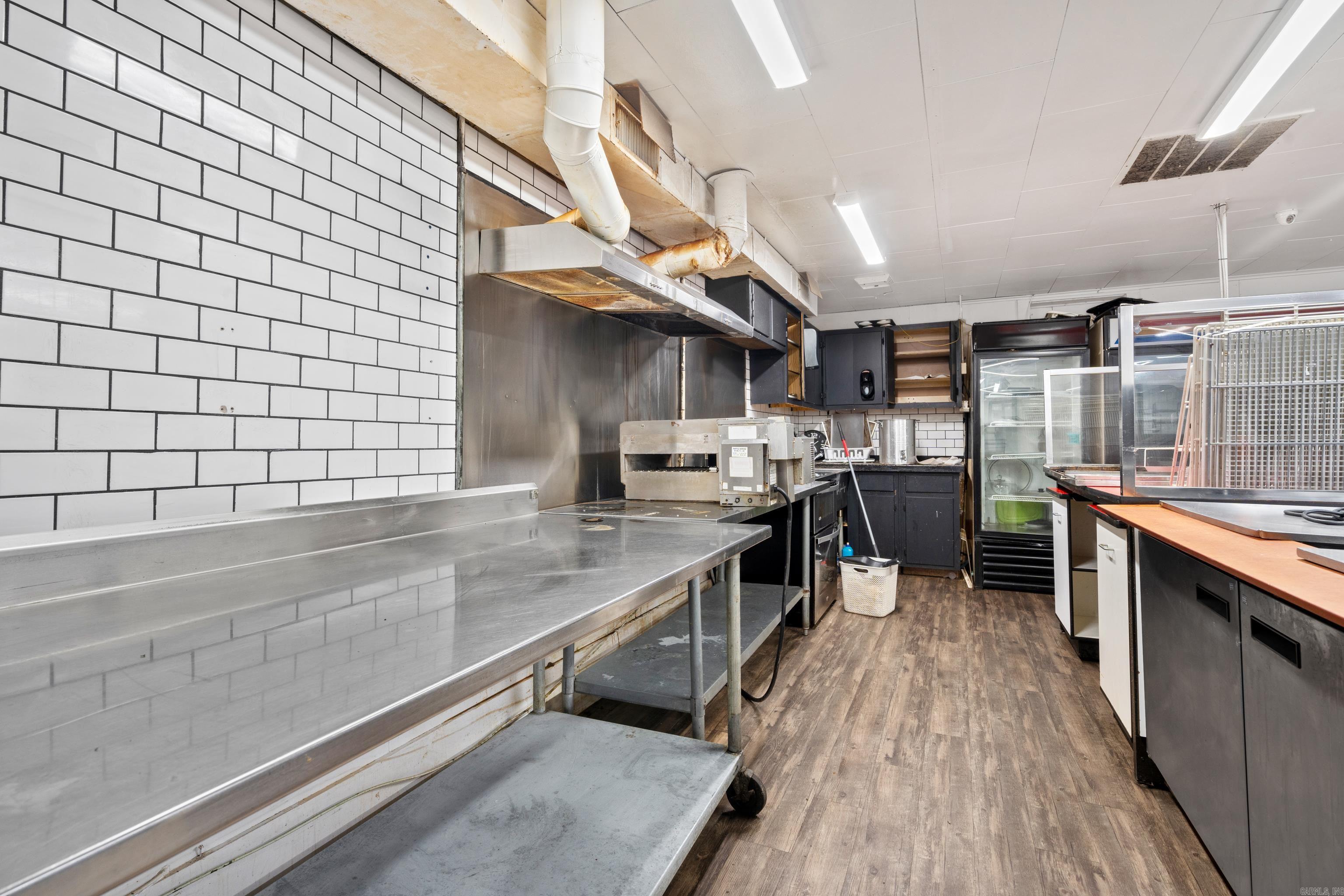 22214 Highway 51  Malvern, AR