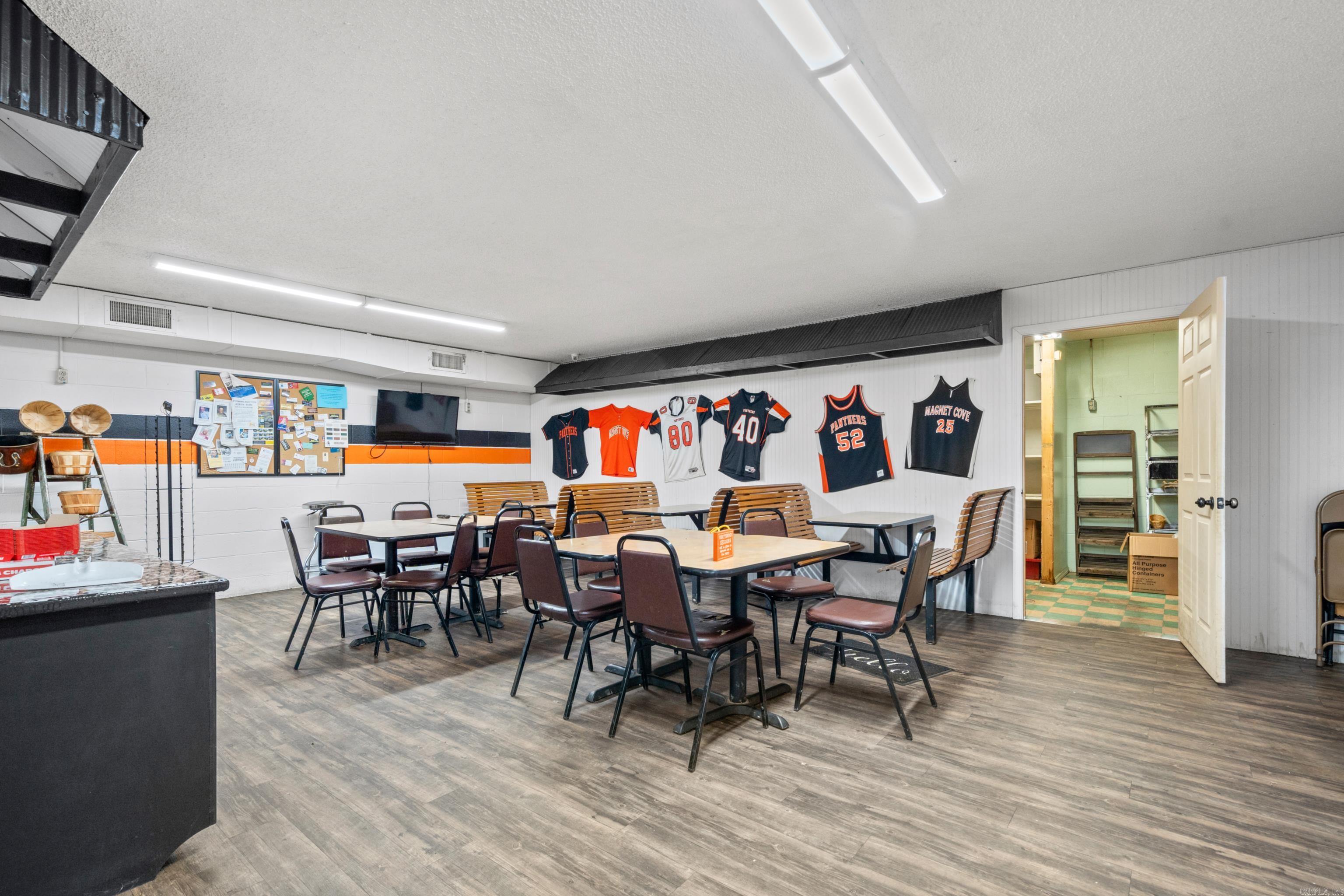 22214 Highway 51  Malvern, AR