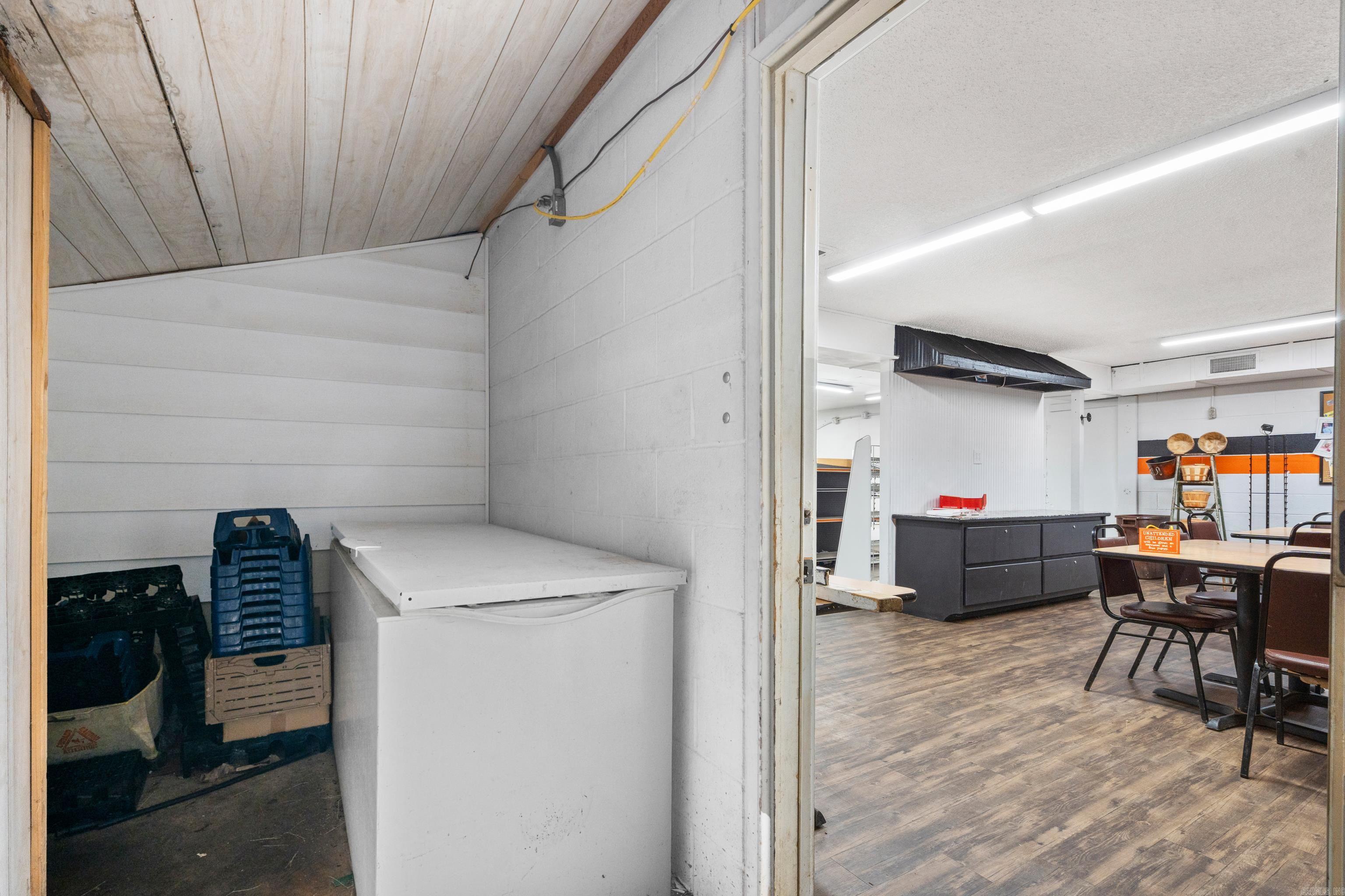 22214 Highway 51  Malvern, AR