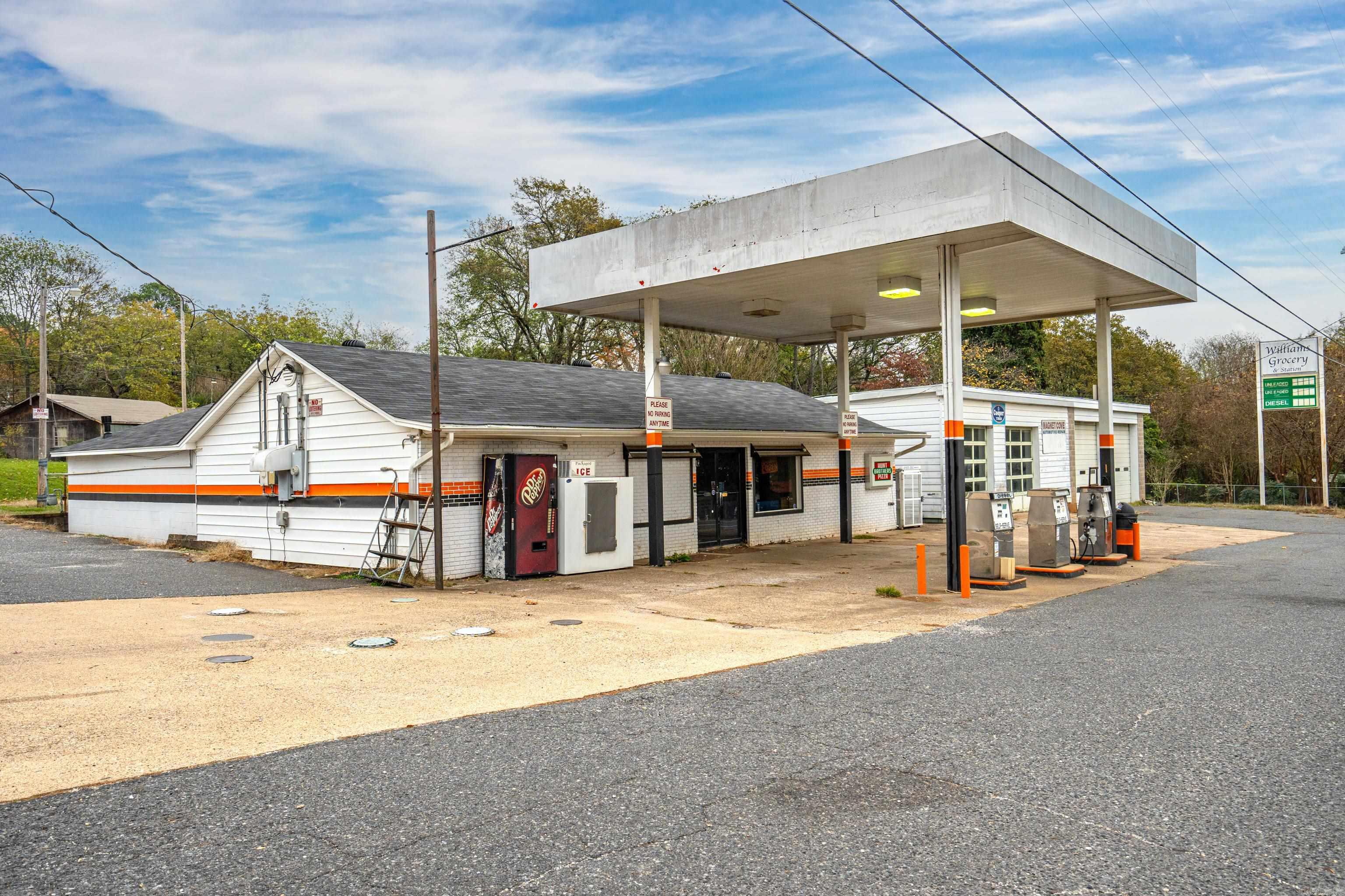 22214 Highway 51  Malvern, AR