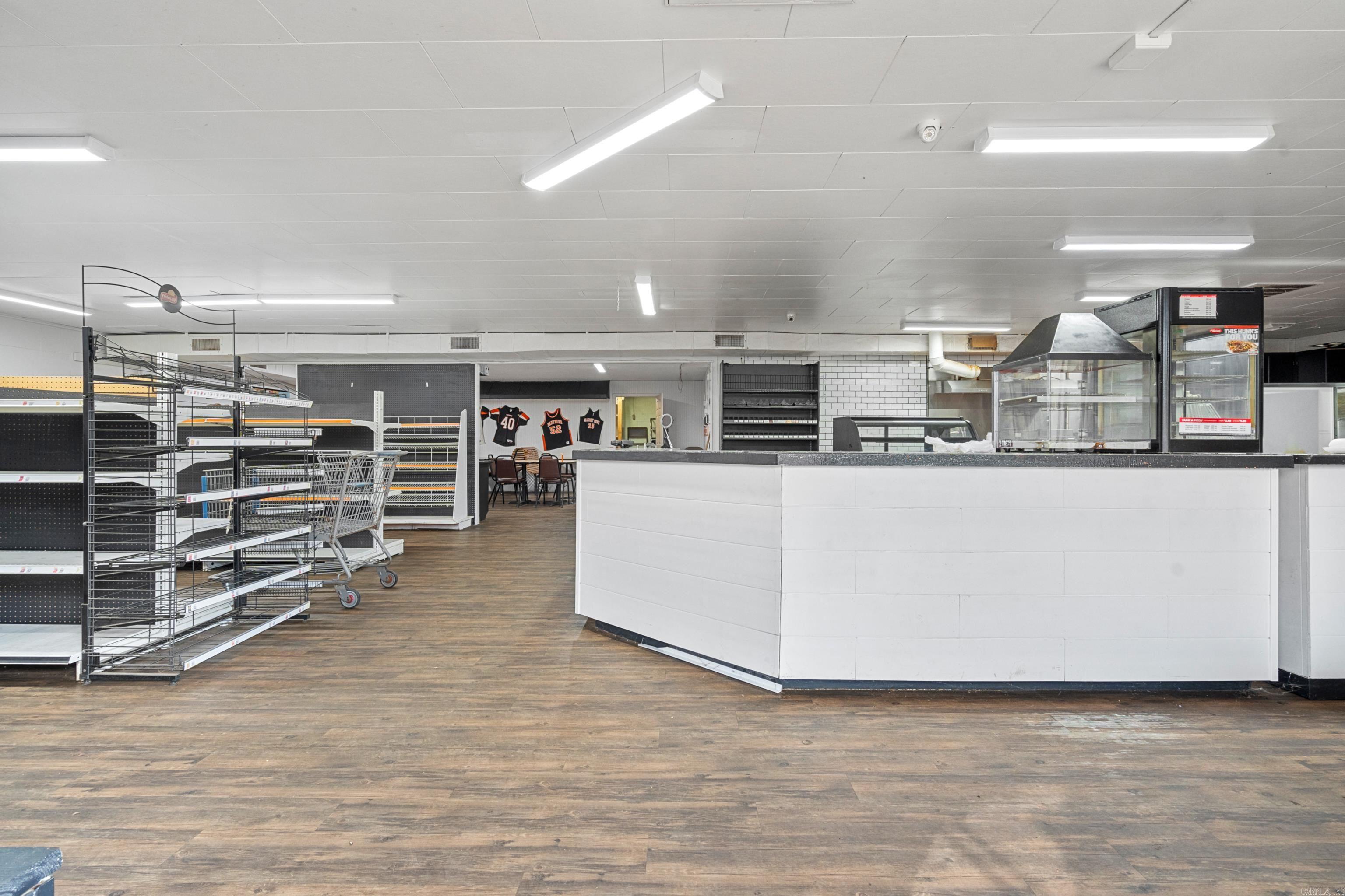 22214 Highway 51  Malvern, AR