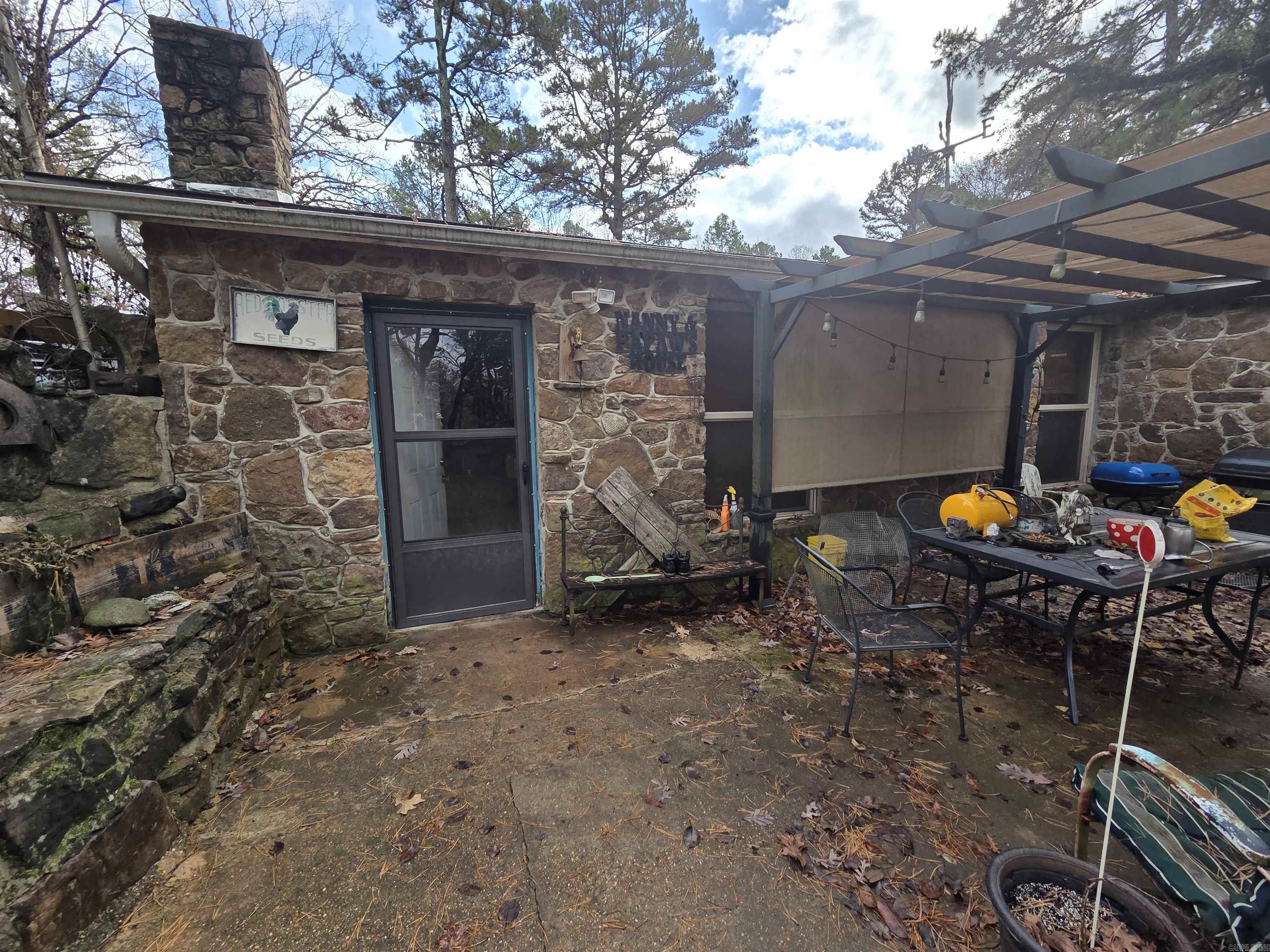 781 Sawmill  Mountain View, AR