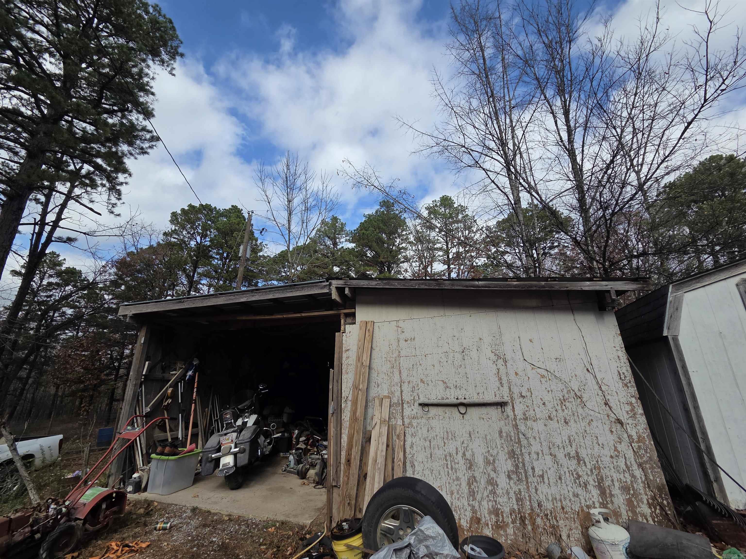 781 Sawmill  Mountain View, AR