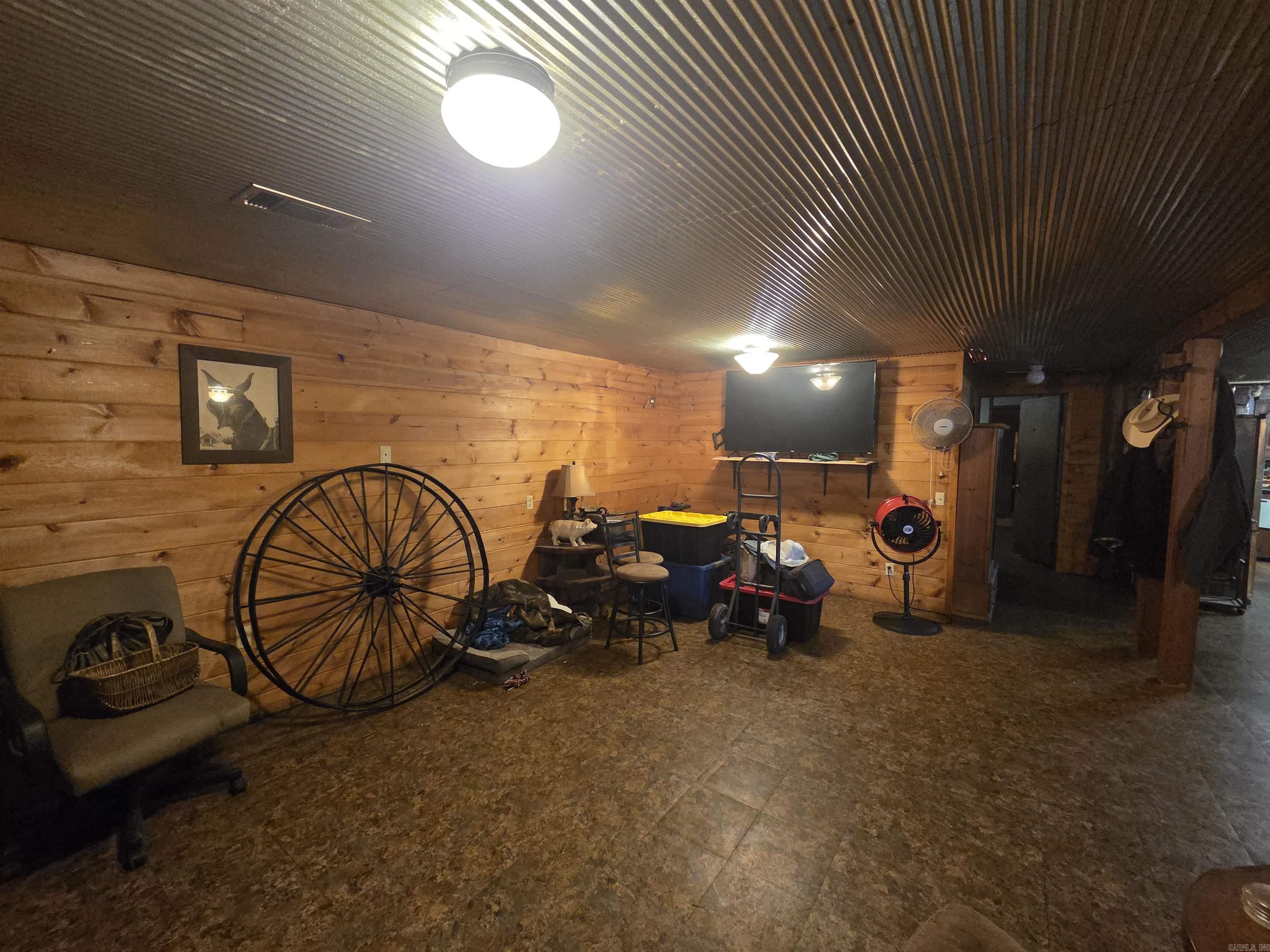 781 Sawmill  Mountain View, AR