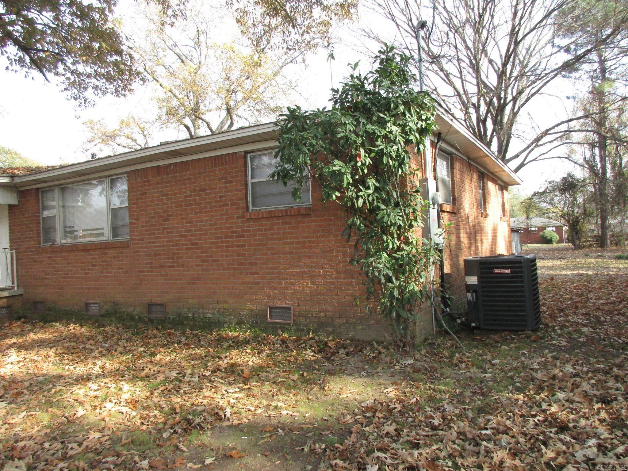 212 KAY  North Little Rock, AR