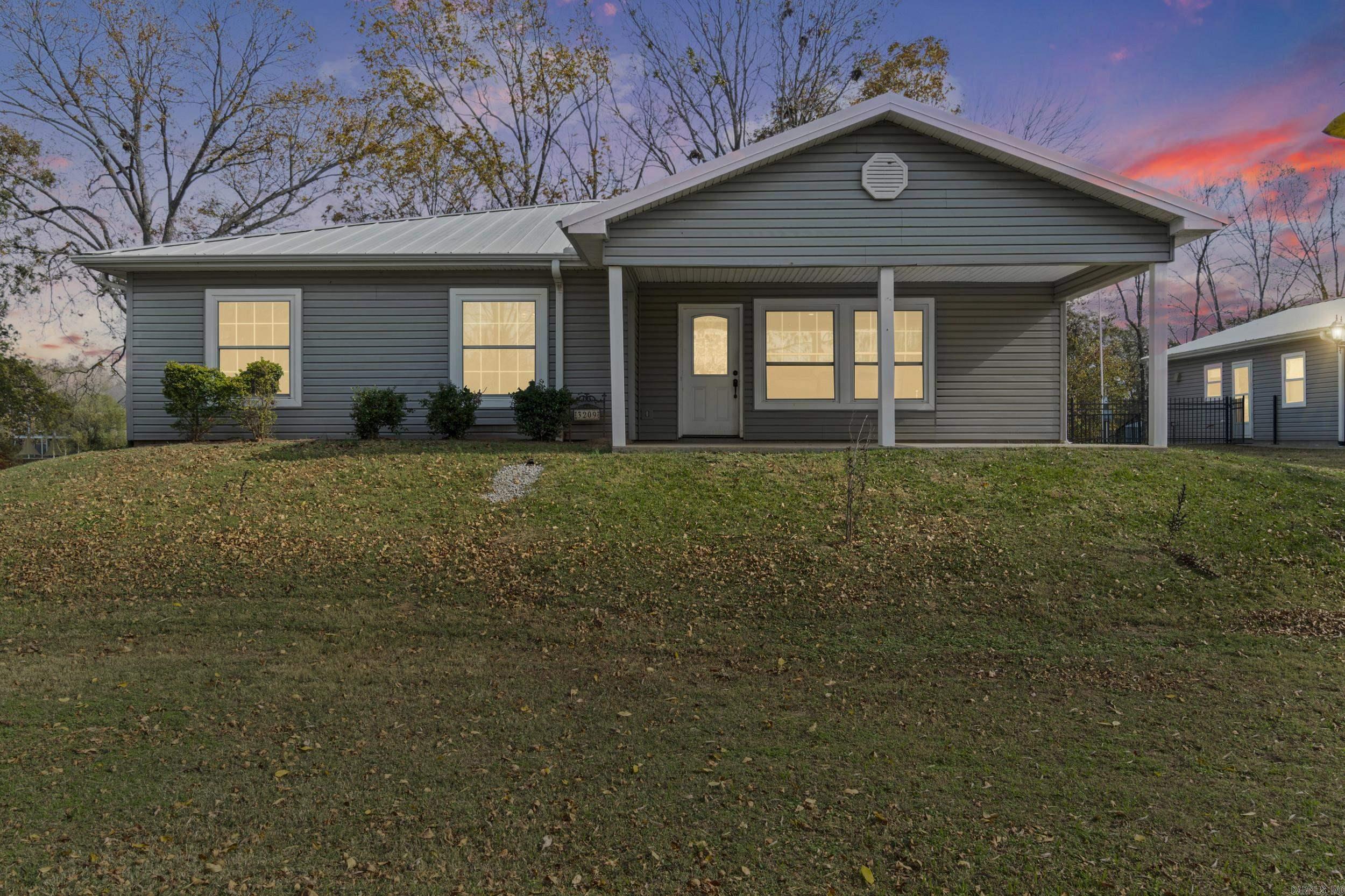 3209 Riviera  White Hall, AR