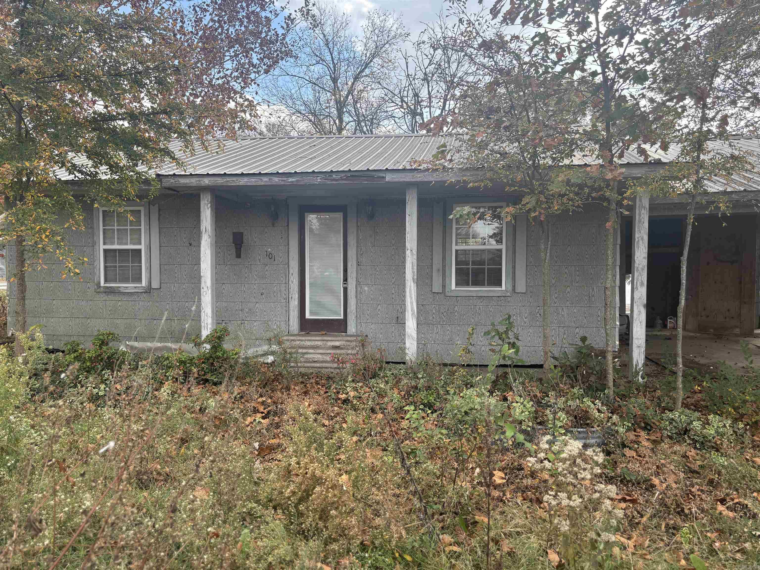 101 W North Ave  Humnoke, AR