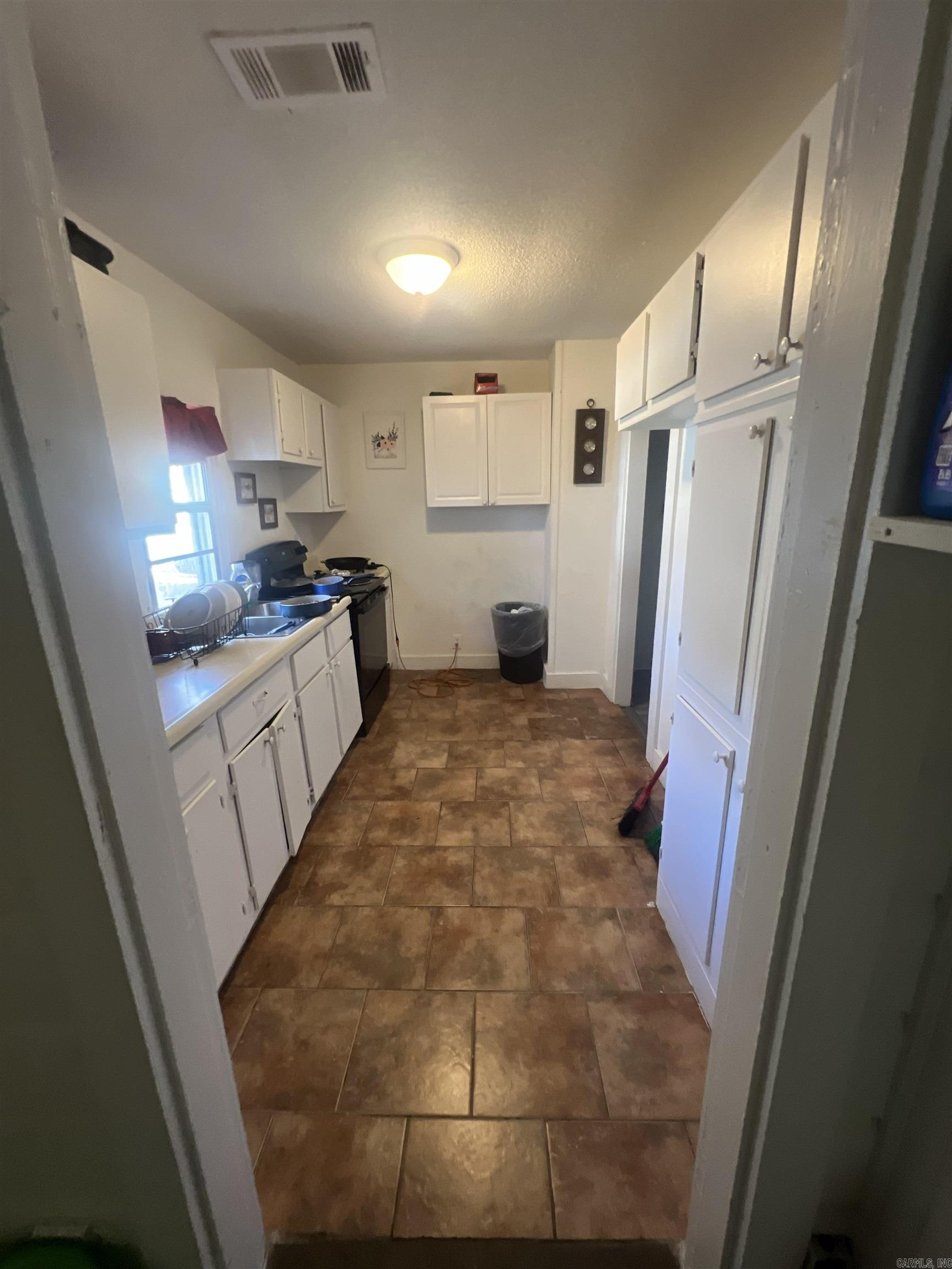 1209 Bush St West Memphis, AR 72301