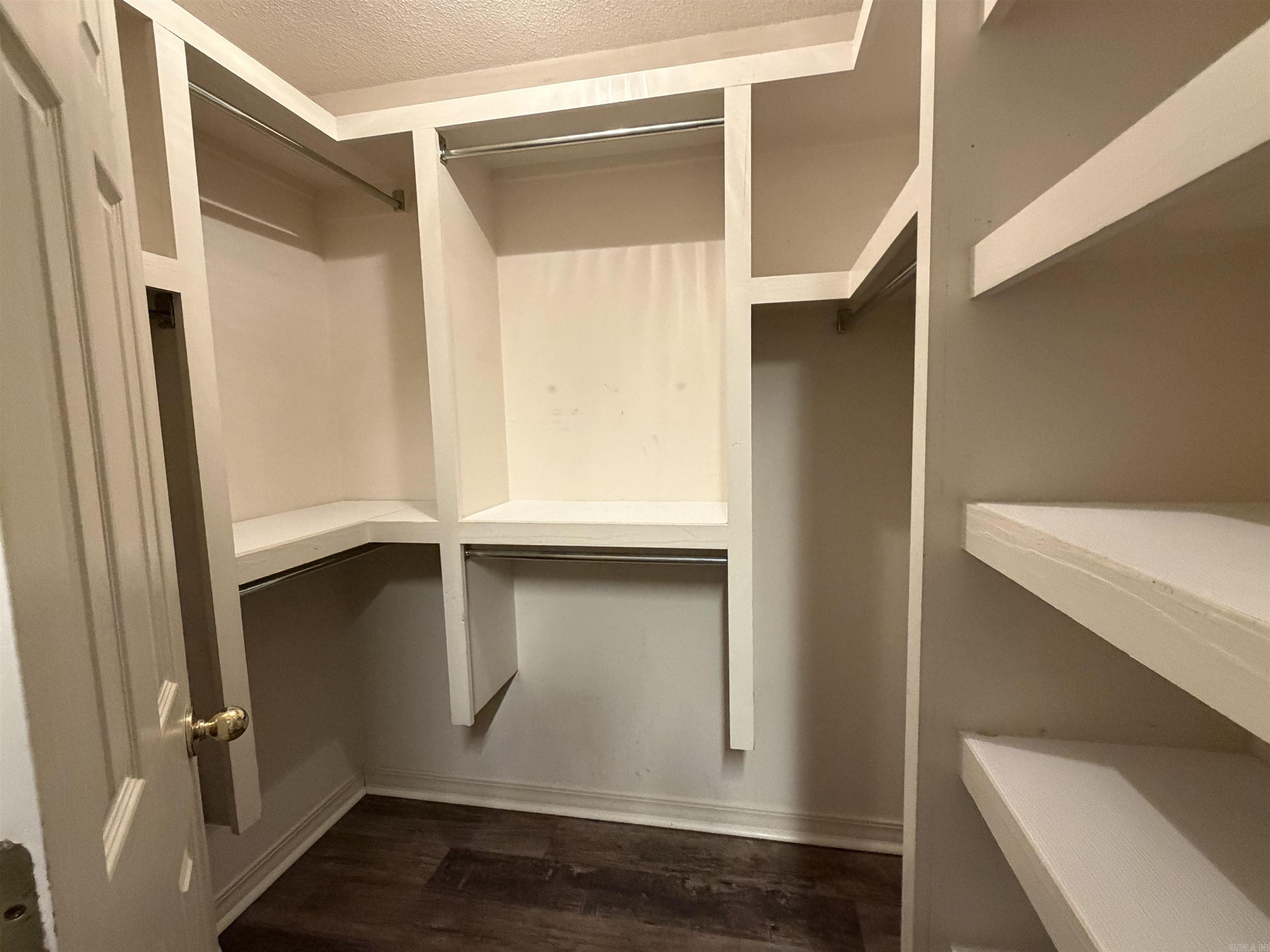 28 River Oaks Trace  Searcy, AR