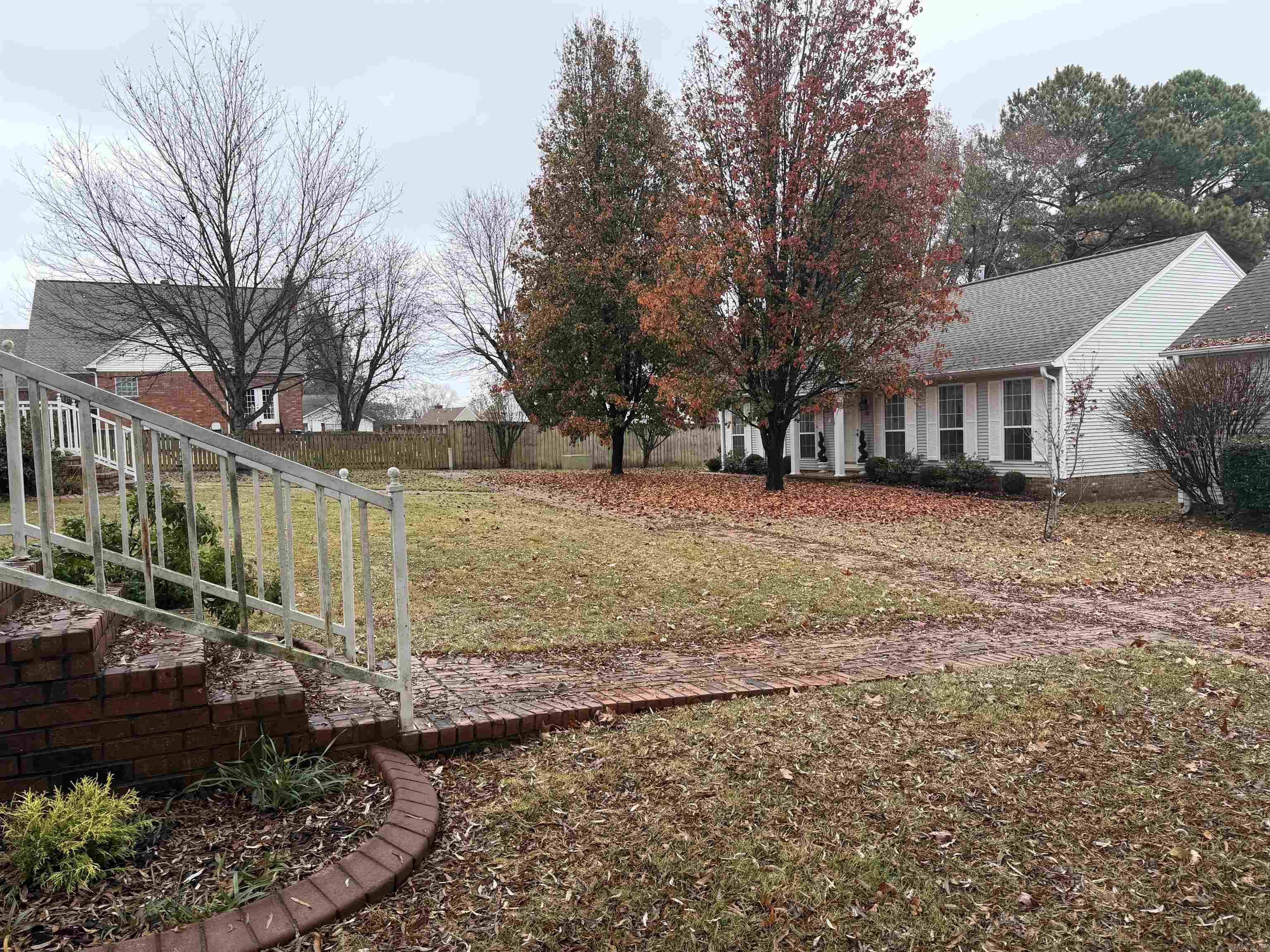 28 River Oaks Trace  Searcy, AR