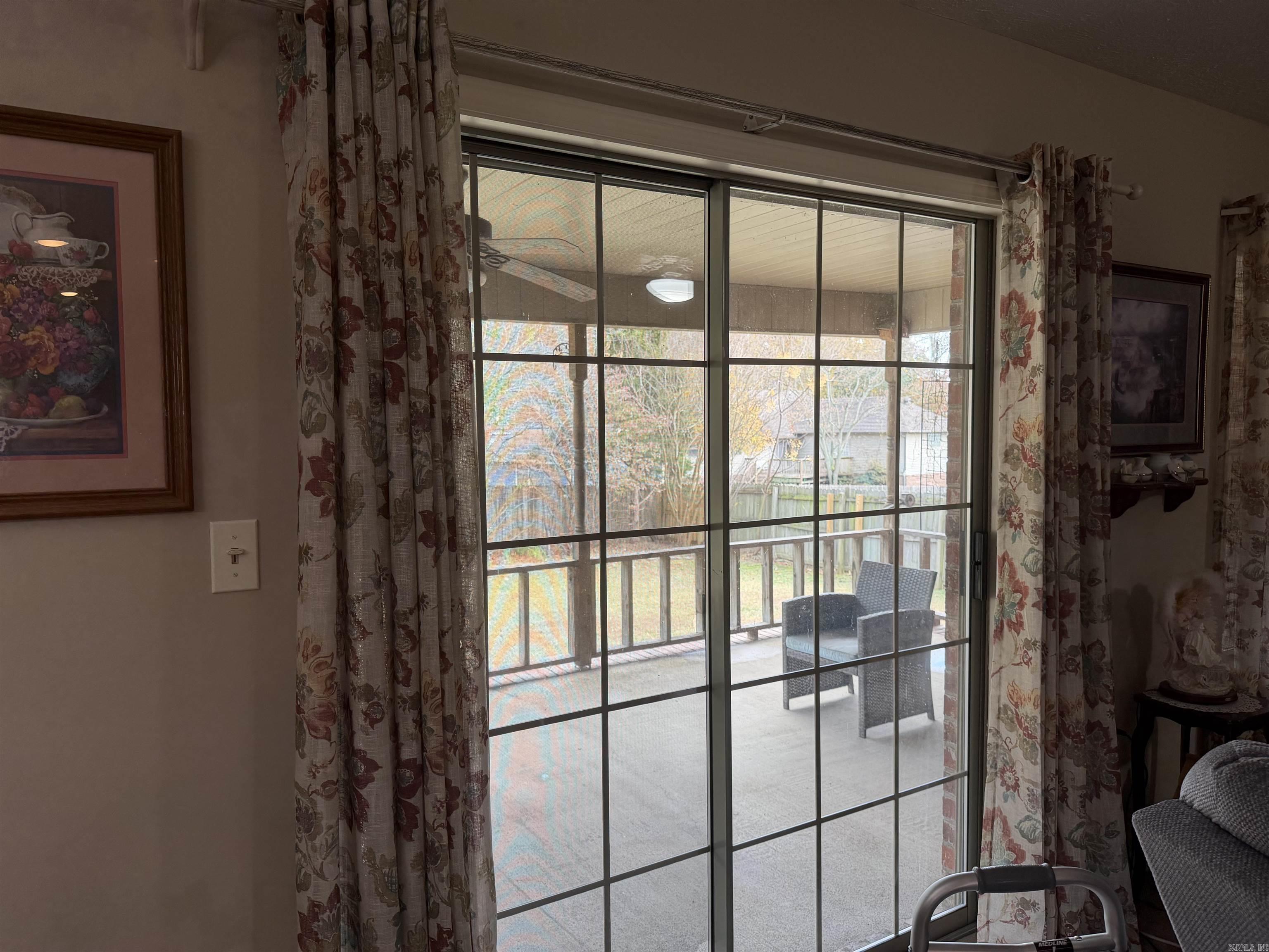 604 Llama  Searcy, AR