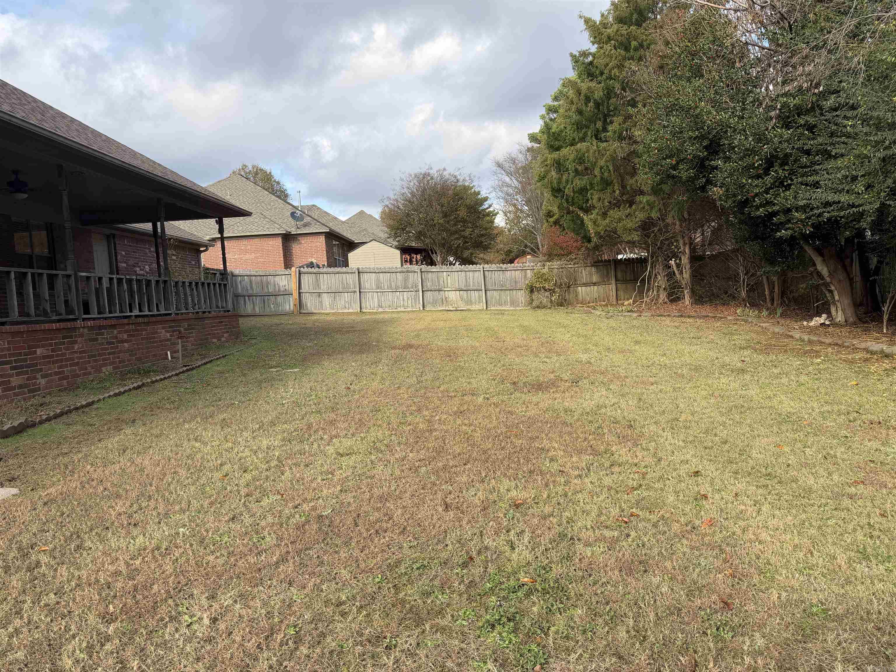 604 Llama  Searcy, AR